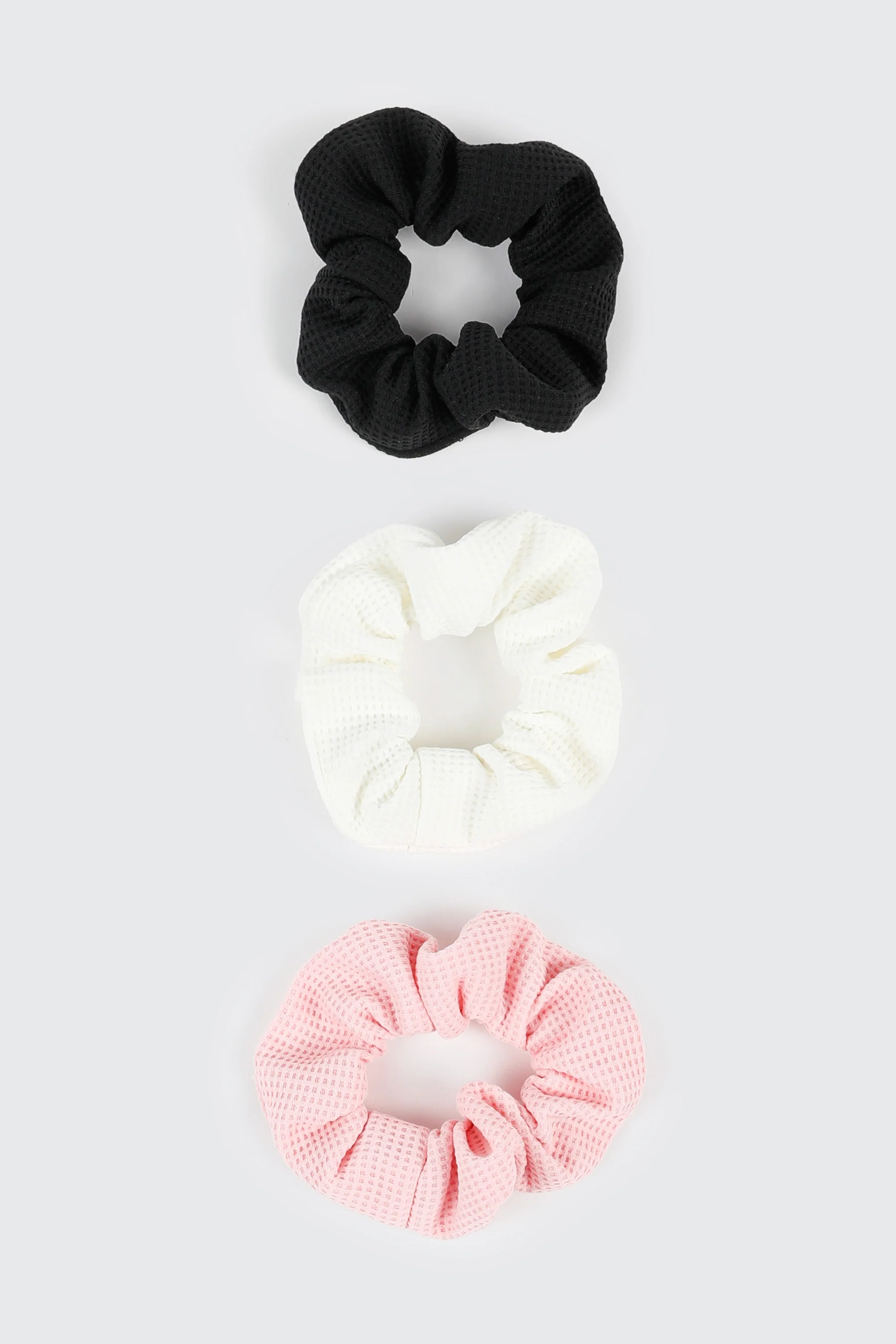 3-Pack Knit Scrunchies - Image 2
