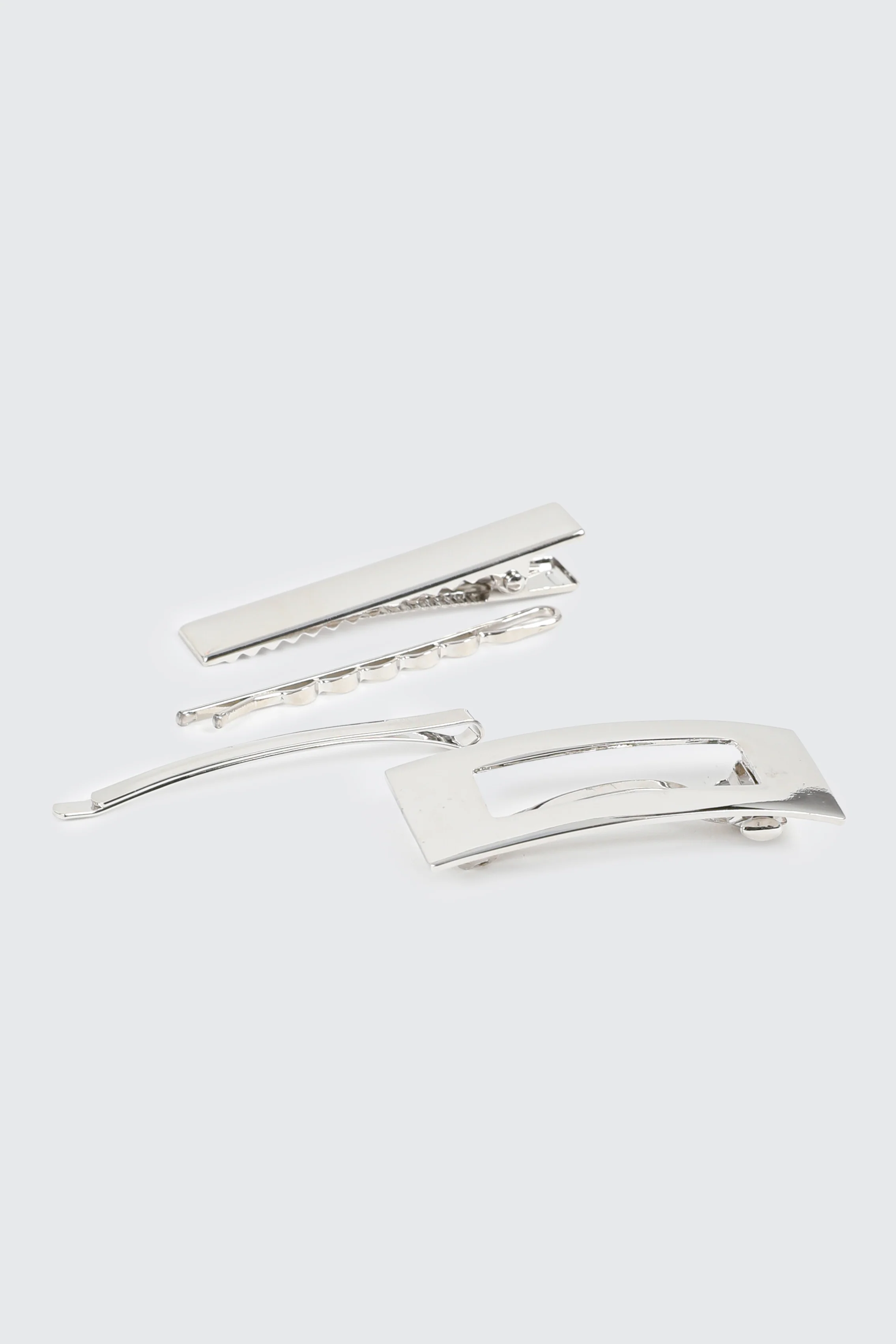4-Pack Assorted Hair Clips - Image 2