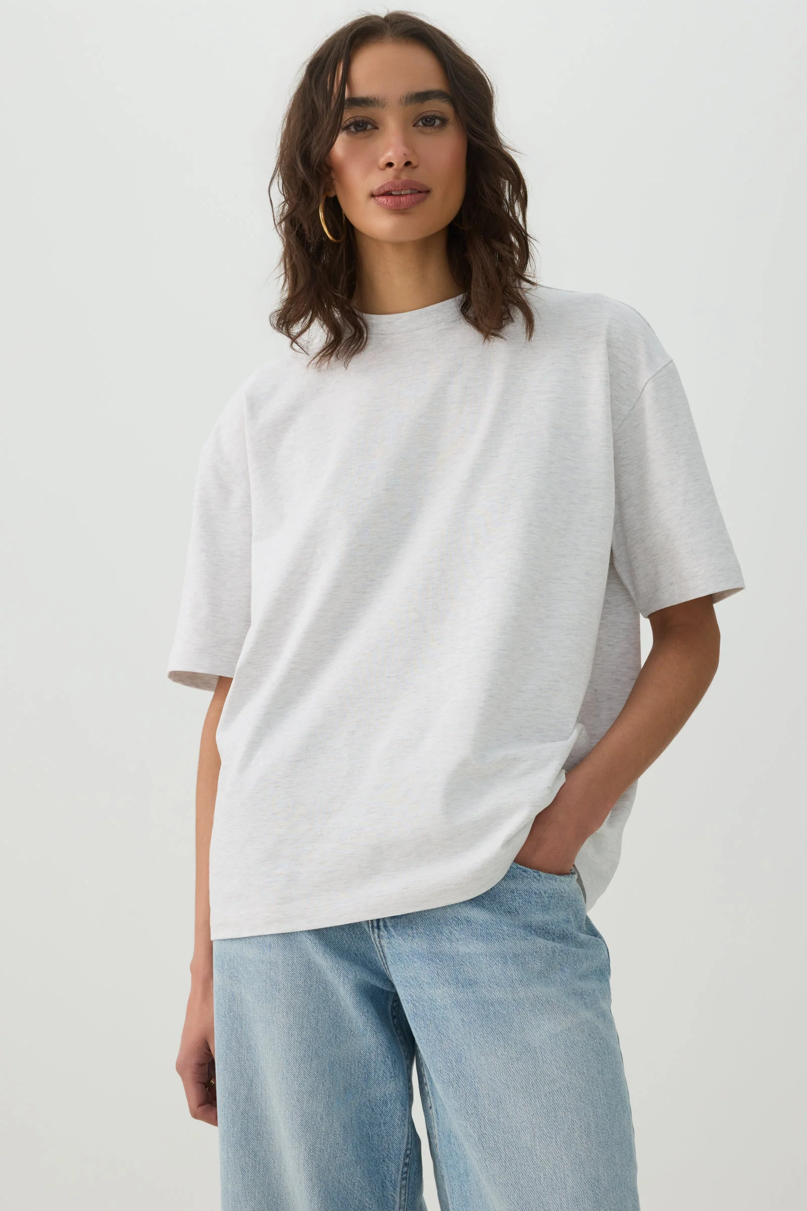 Basic Oversized Crew Neck T-Shirt - Image 3