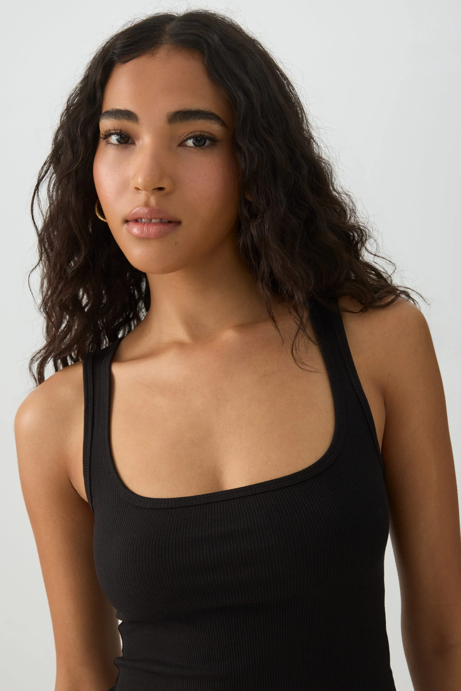 Basic Cropped Ribbed Tank Top - Image 3