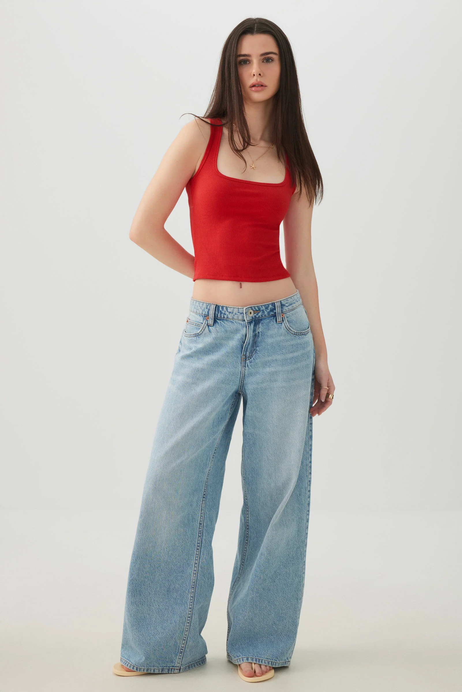 Basic Cropped Ribbed Tank Top - Image 2