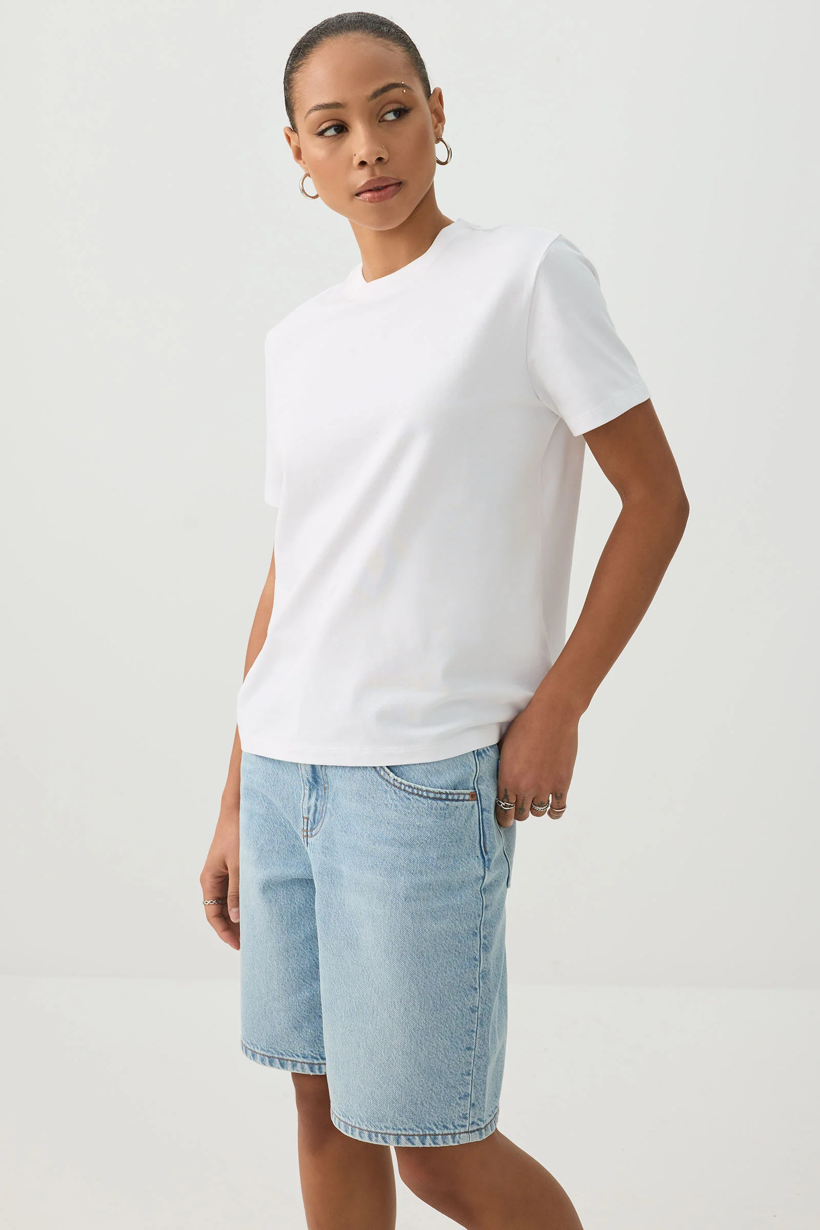 Basic Relaxed Short Sleeve T-Shirt - Image 3