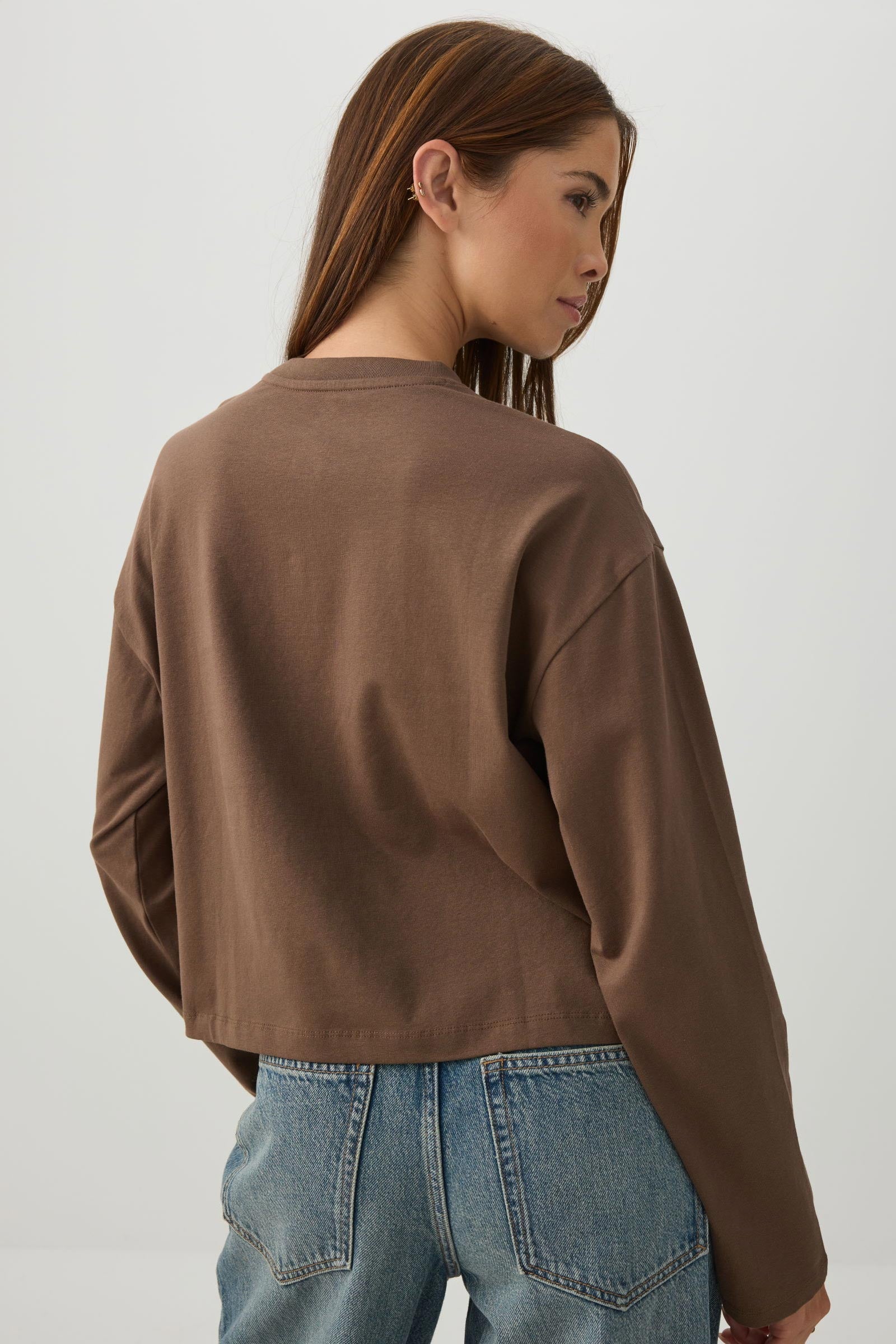Basicore™ Boxy Long Sleeve T-Shirt - Image 4