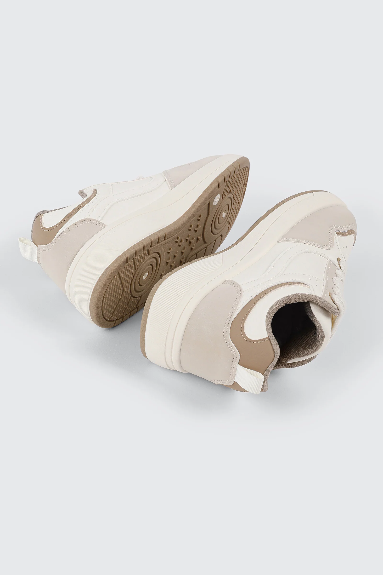 Basketball Court Sneakers - Image 3