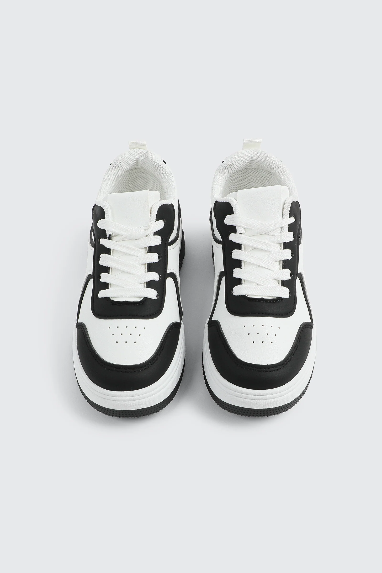 Basketball Sneakers - Image 4