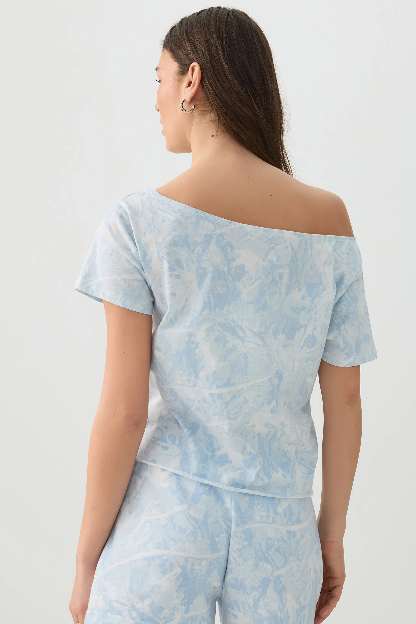 Blue Camouflage Off Shoulder T-Shirt - Image 4