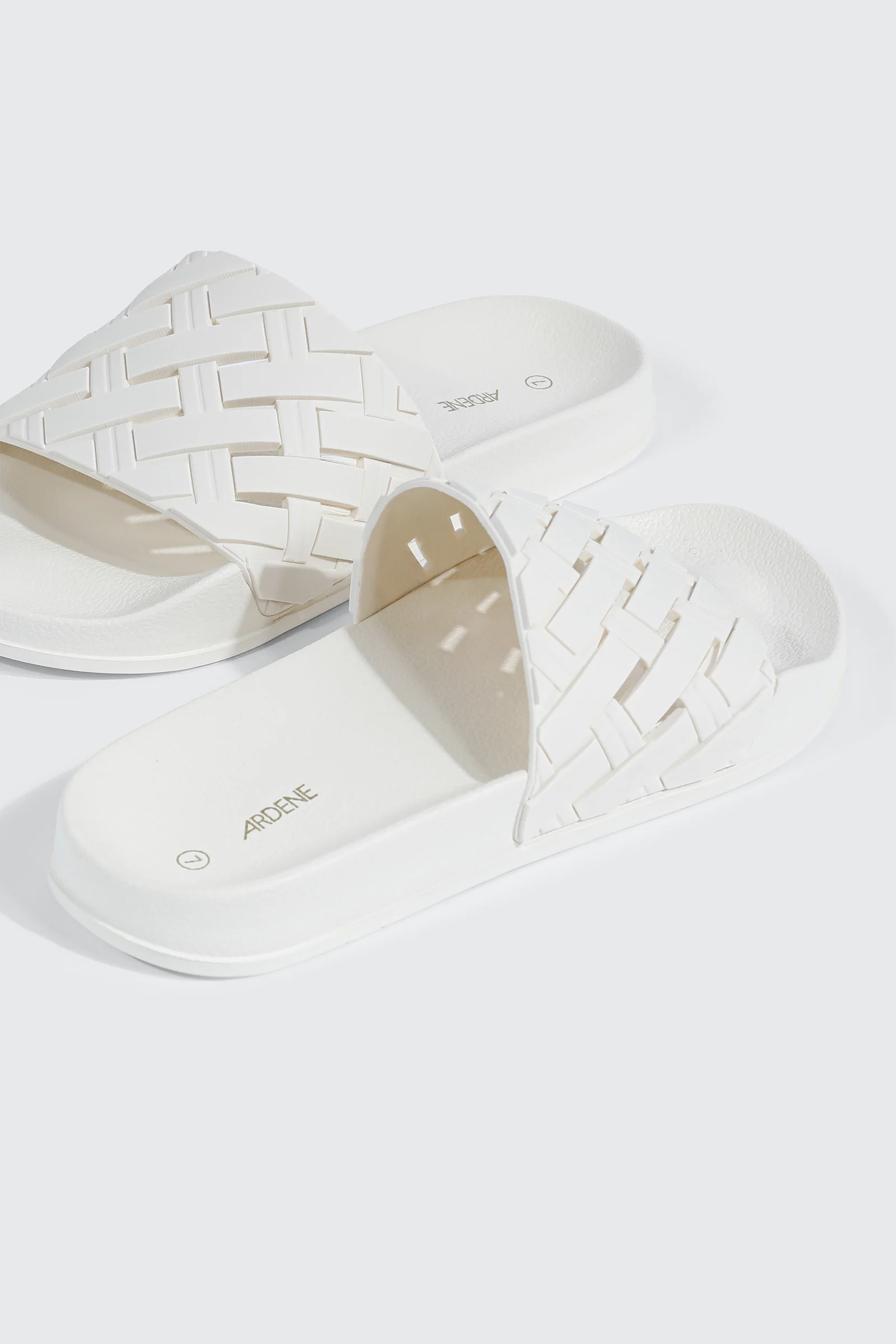 Braided Pool Slides - Image 3