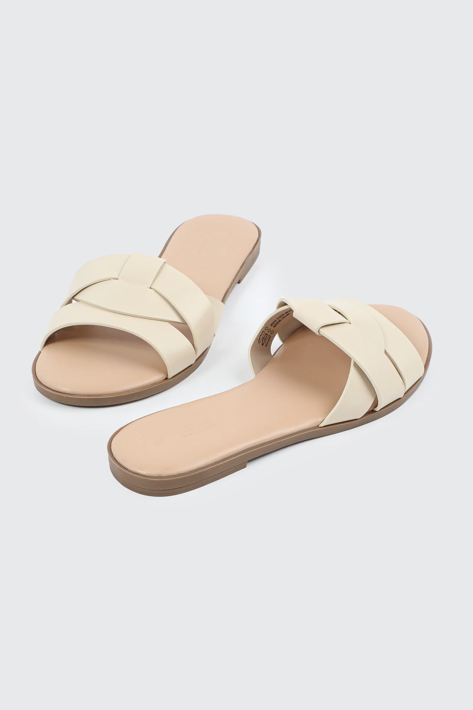 Braided Vamp Flat Sandals - Image 3