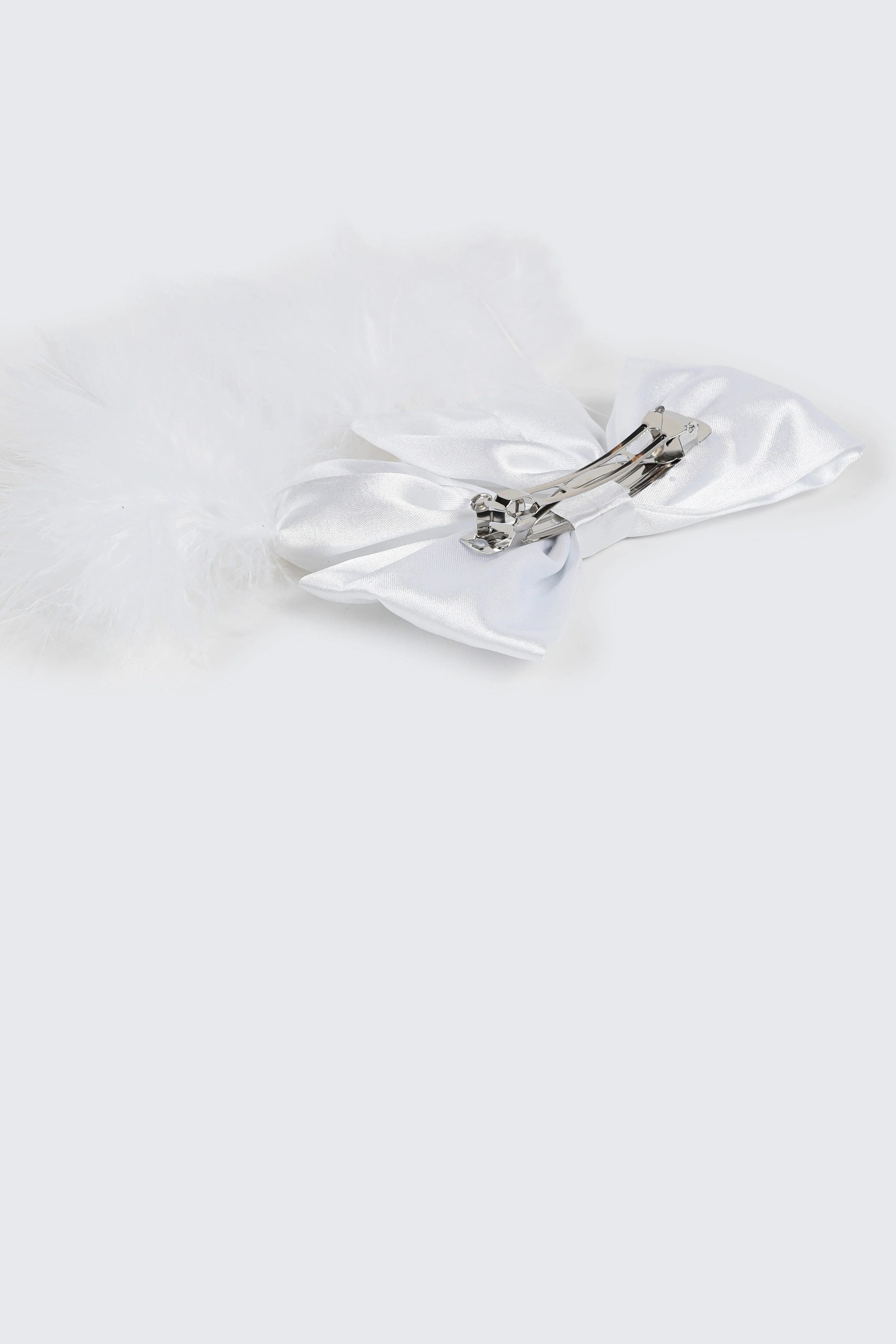 Bridal Satin Hair Bow - Image 3
