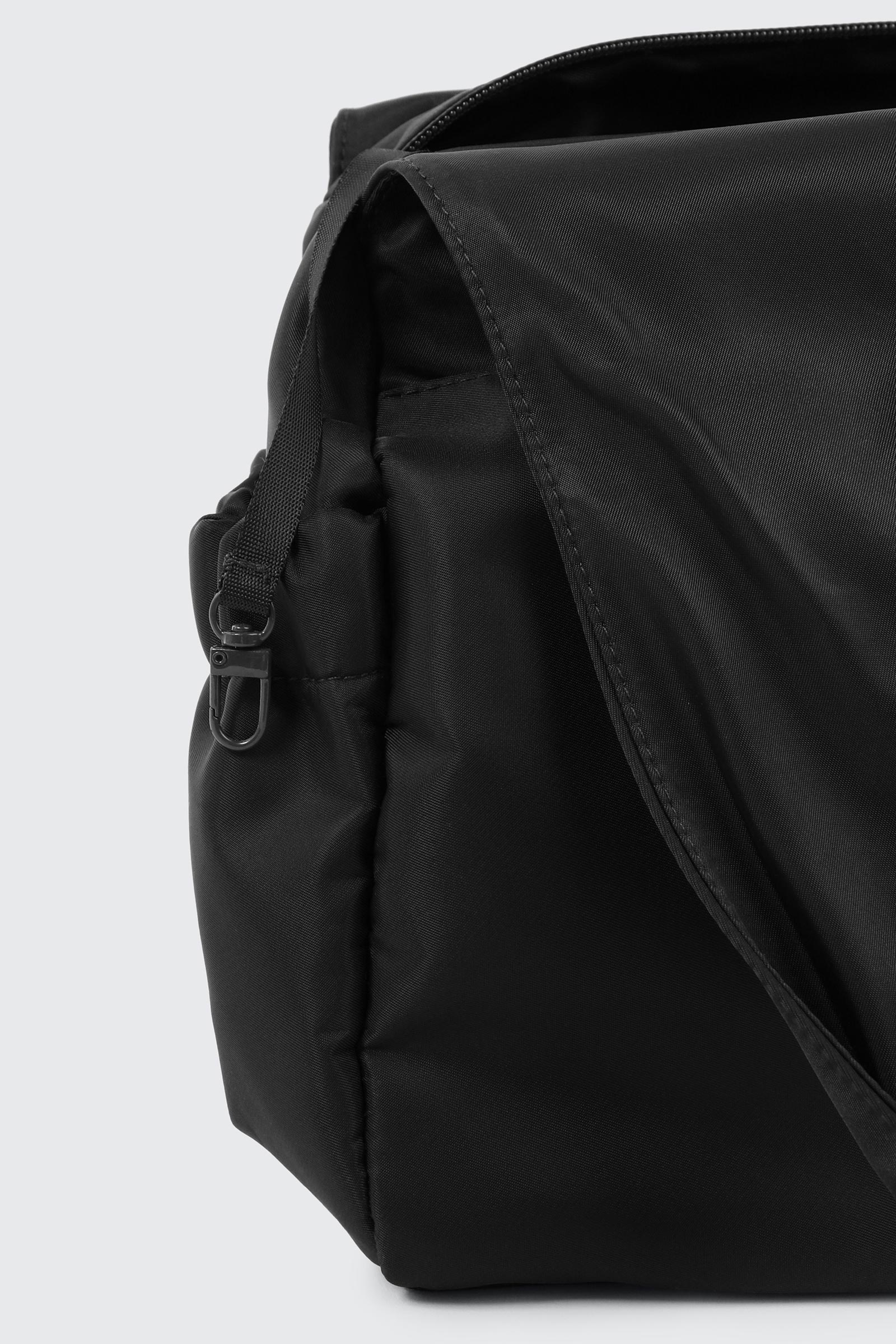 camactive™ Nylon Tote Bag - Image 6