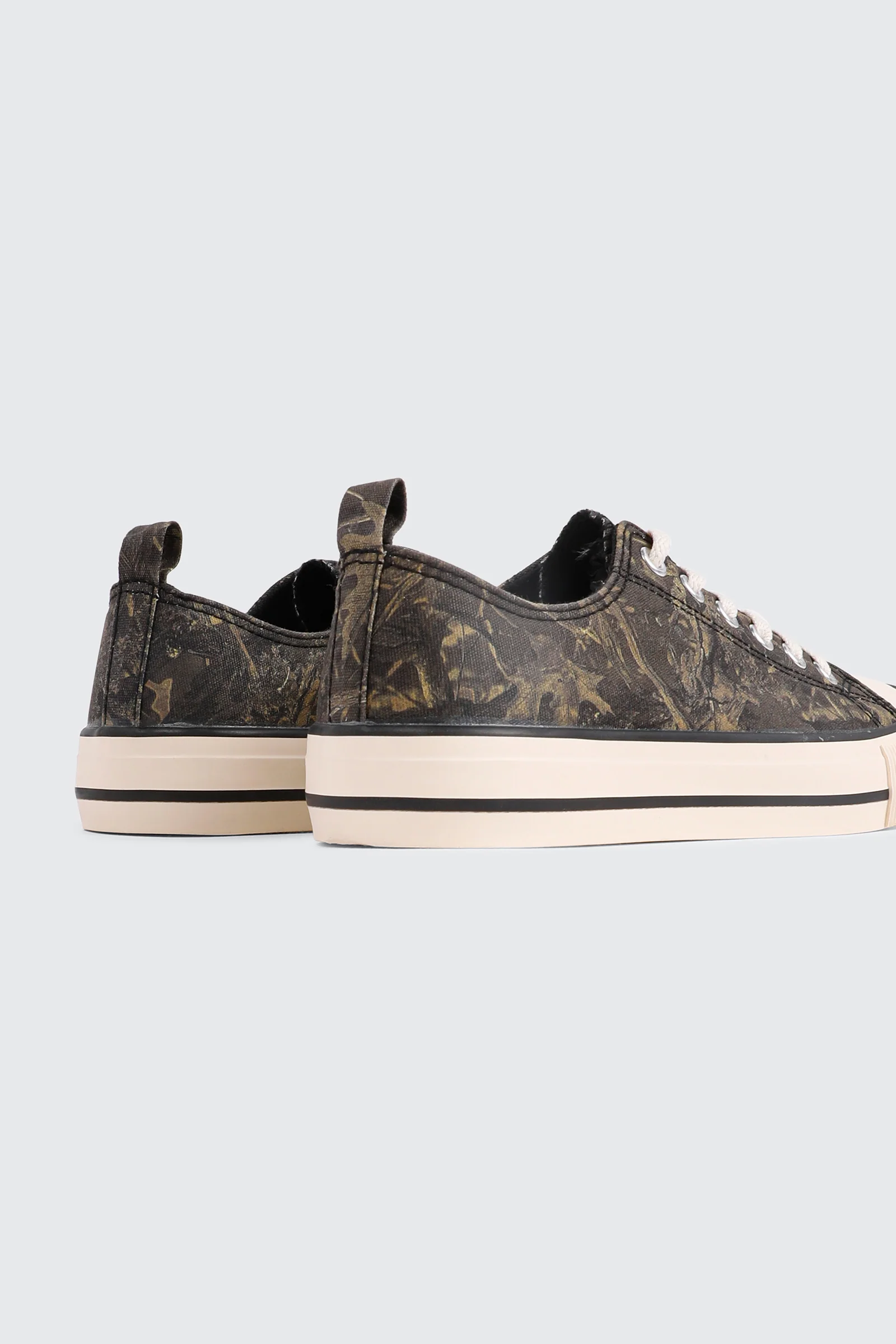 Camouflage Low Top Canvas Sneakers - Image 3
