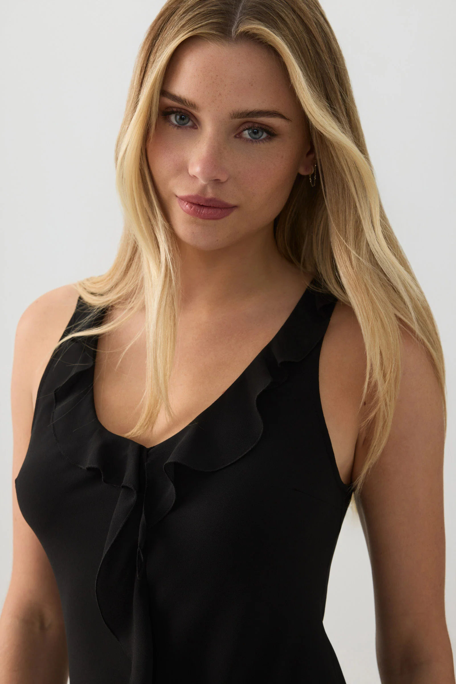 Chiffon Sleeveless Mini Dress with Ruffles - Image 3