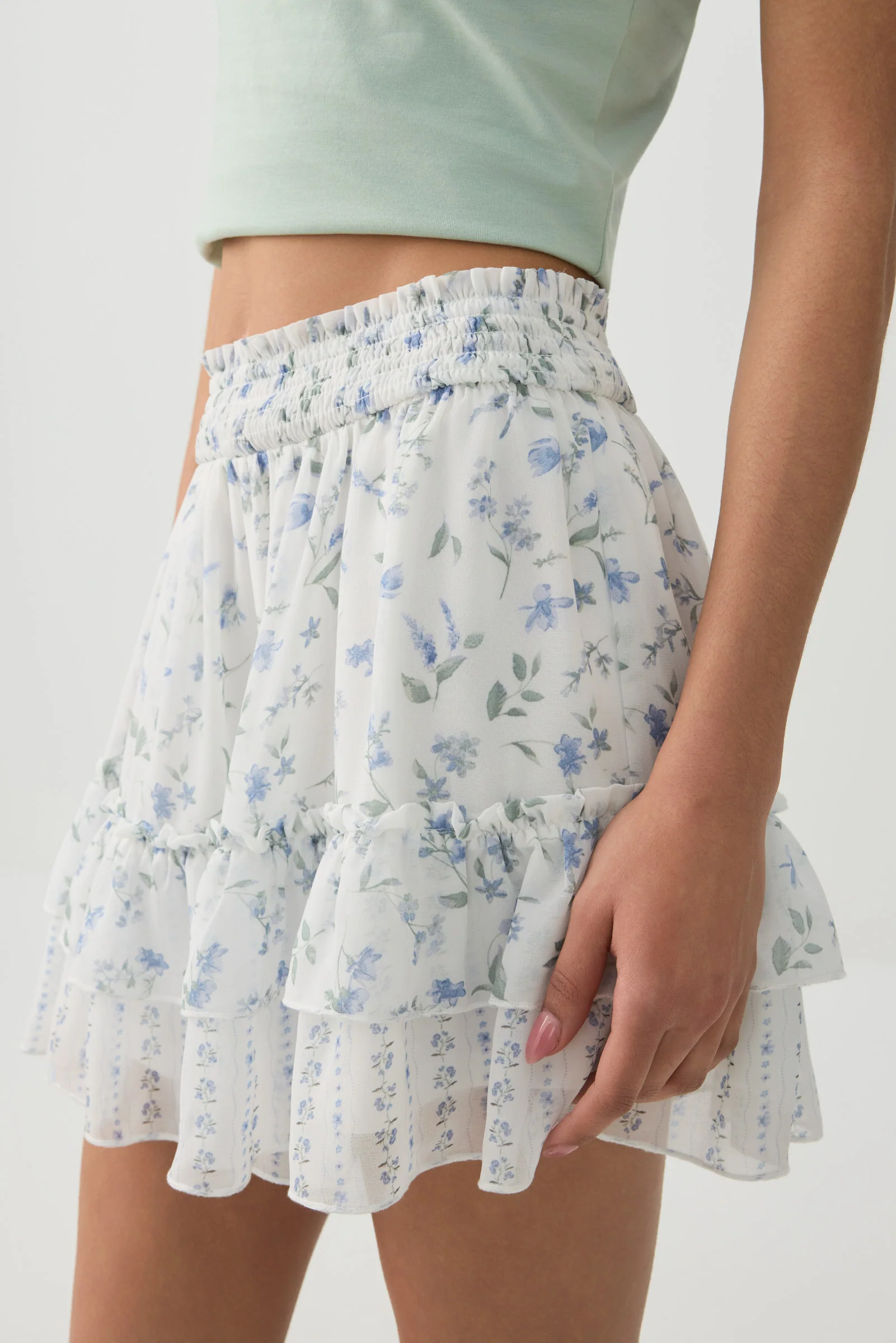 Chiffon Tiered Mini Skirt - Image 4