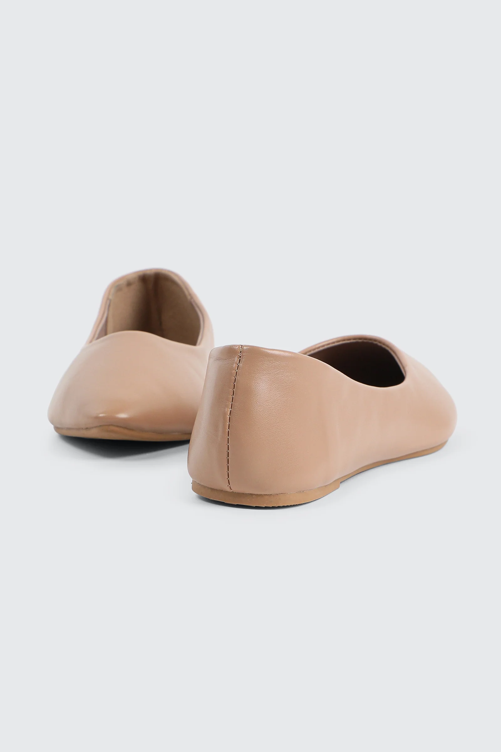 Classic Pointy Flats - Image 3