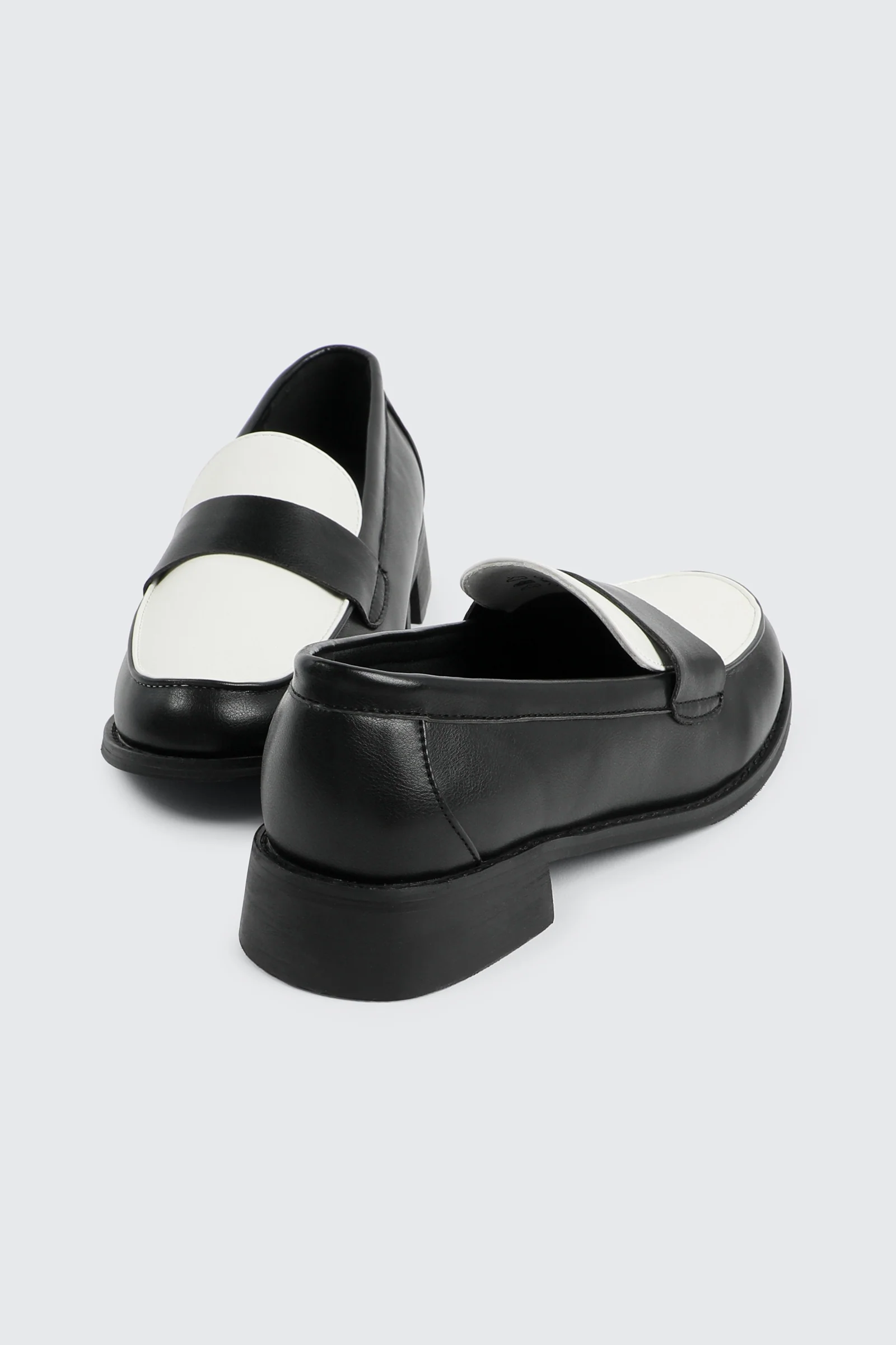 Colorblock Loafers - Image 3