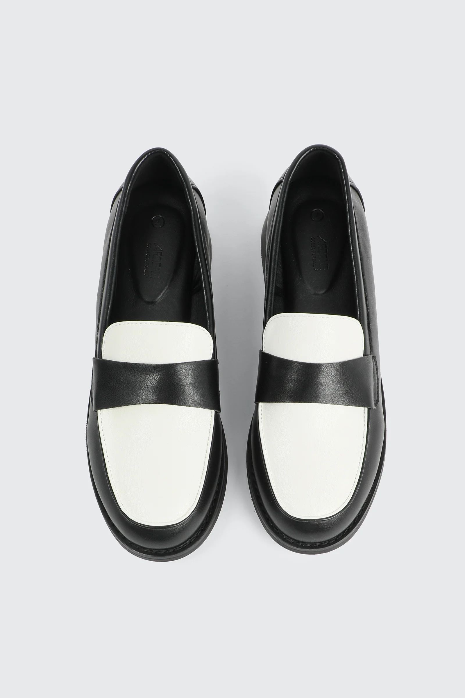 Colorblock Loafers - Image 4