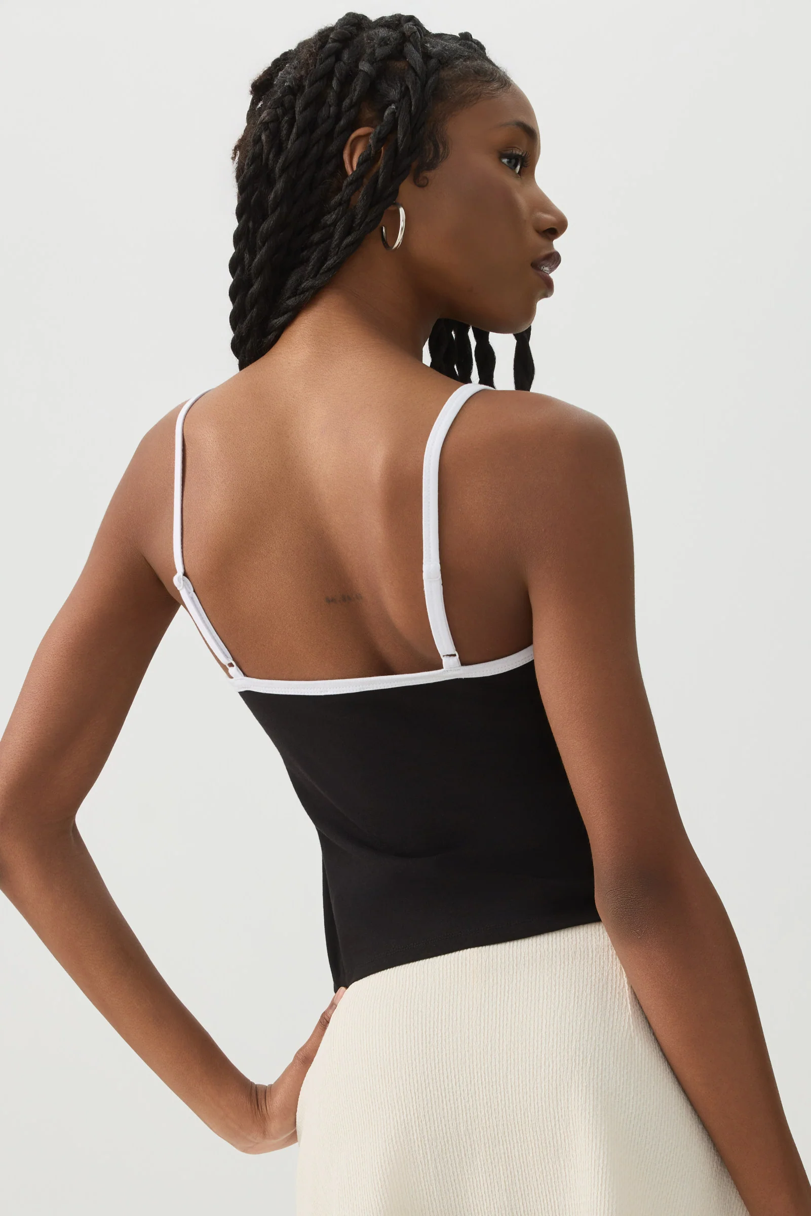 Contrast Binding Tank Top - Image 4