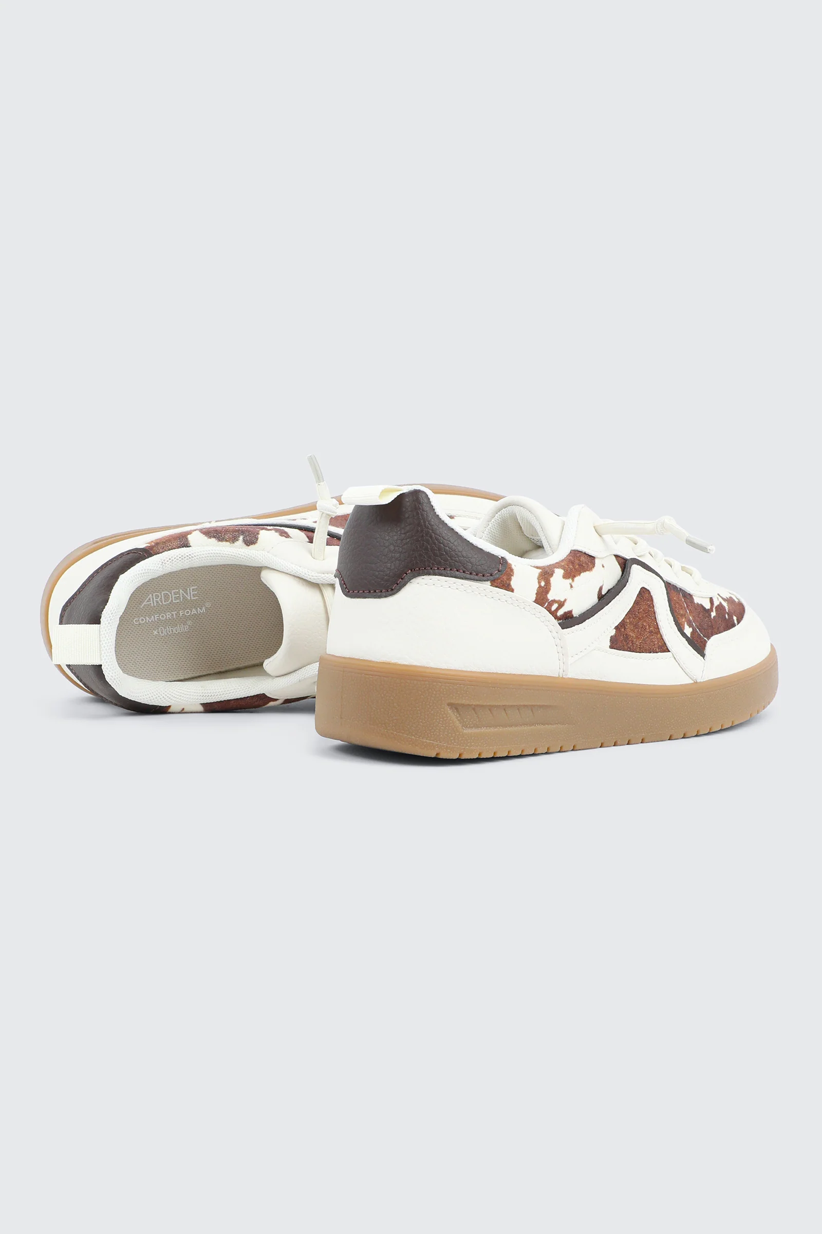 Contrast Sneakers - Image 3