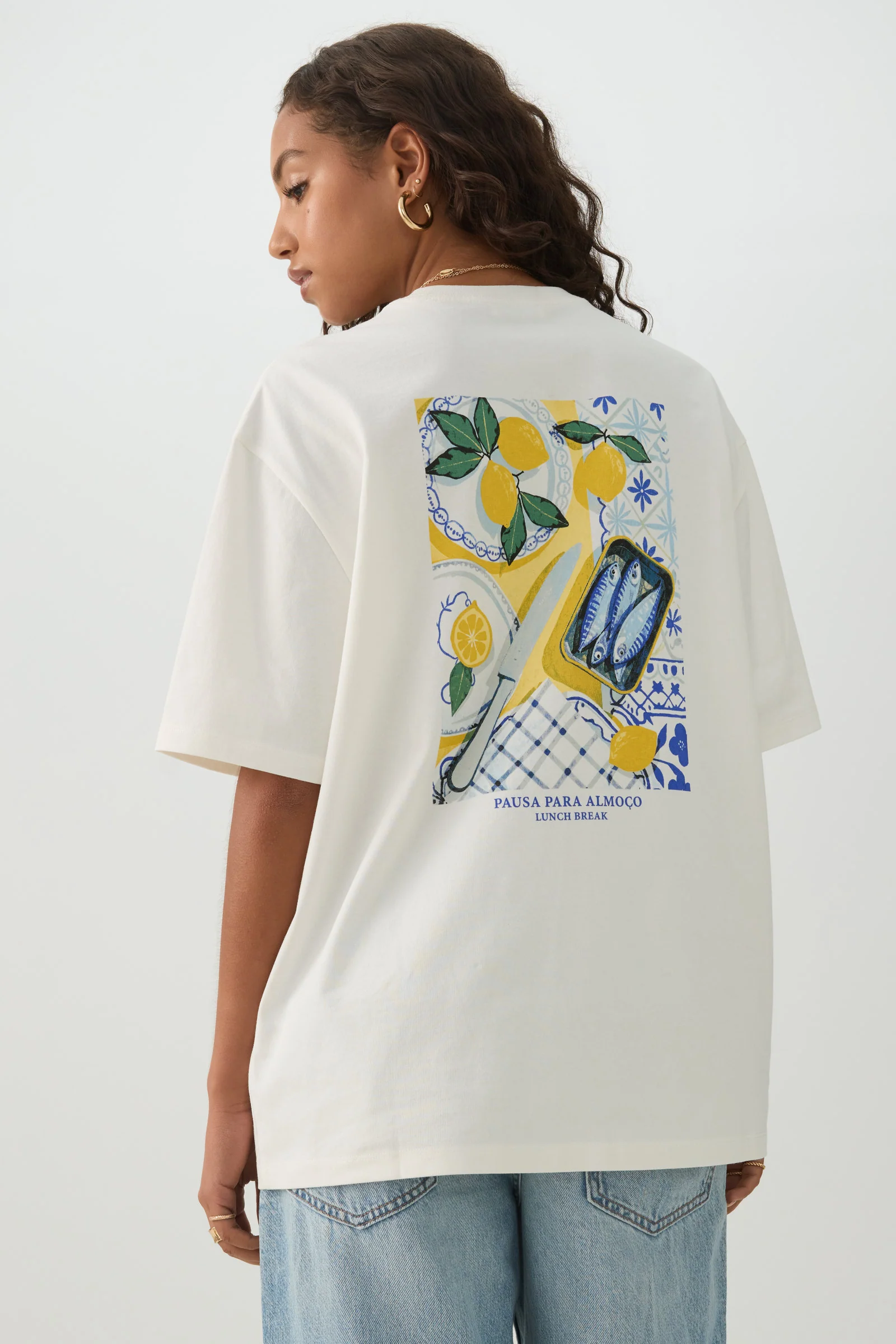 Cotton Oversized Graphic T-Shirt - Image 4