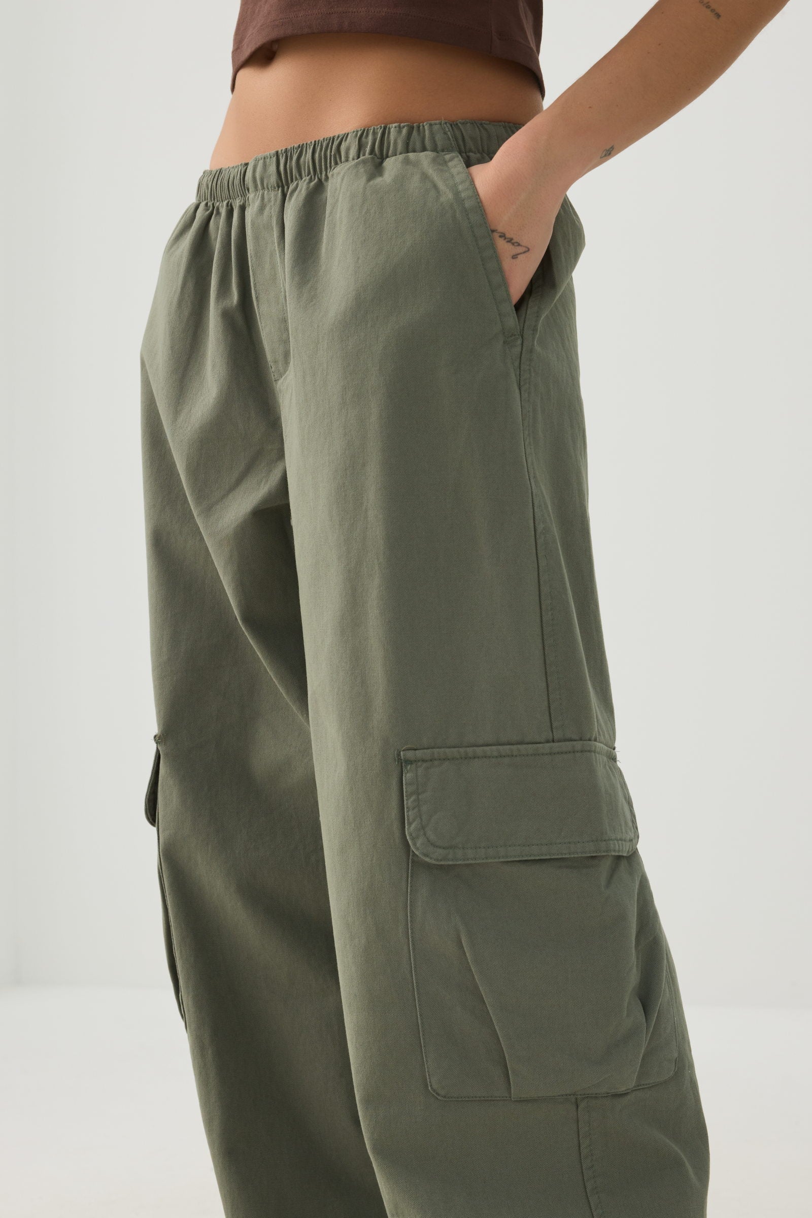 Cotton Woven Cargo Pants - Image 3