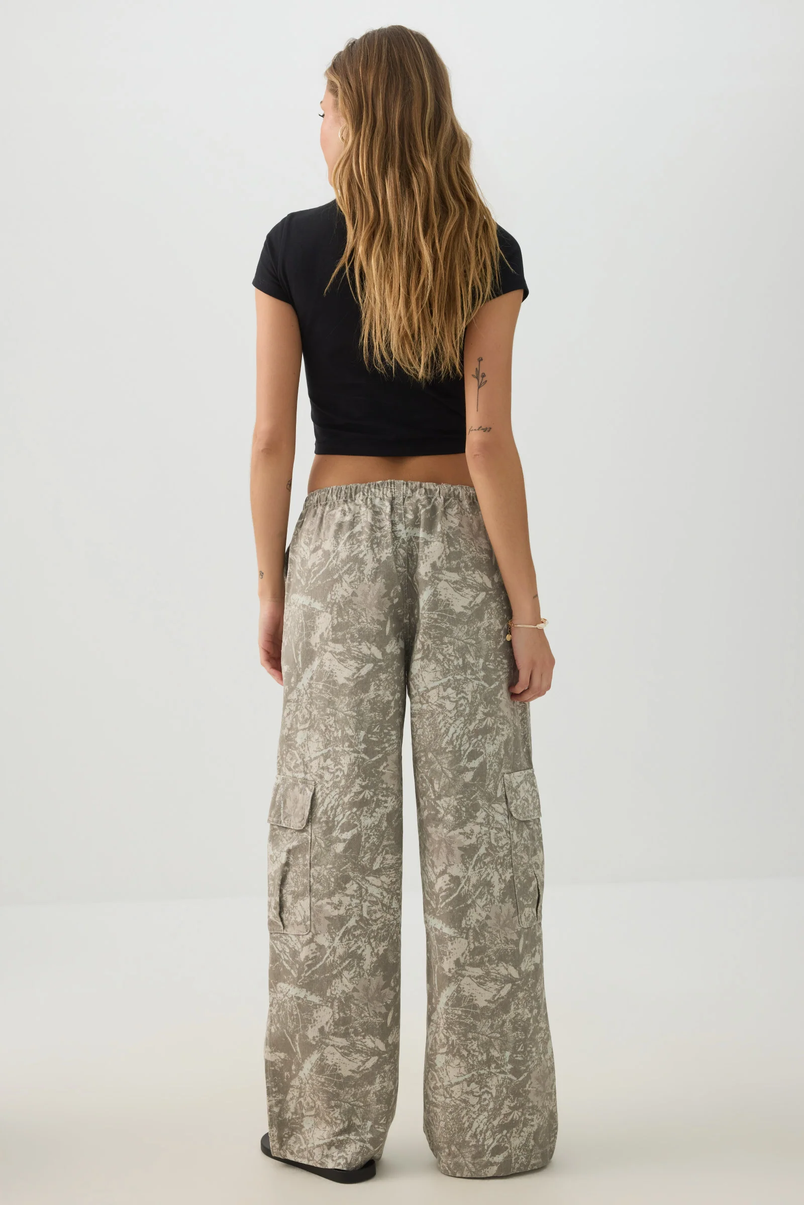 Cotton Woven Cargo Pants - Image 4