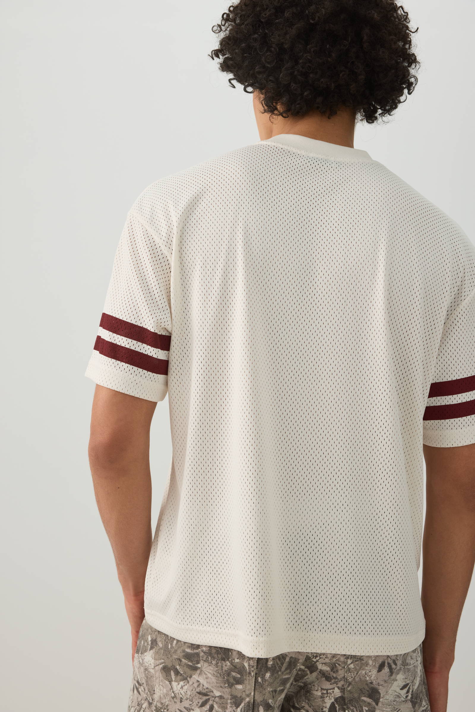 Crew Neck Mesh Sport Top - Image 4