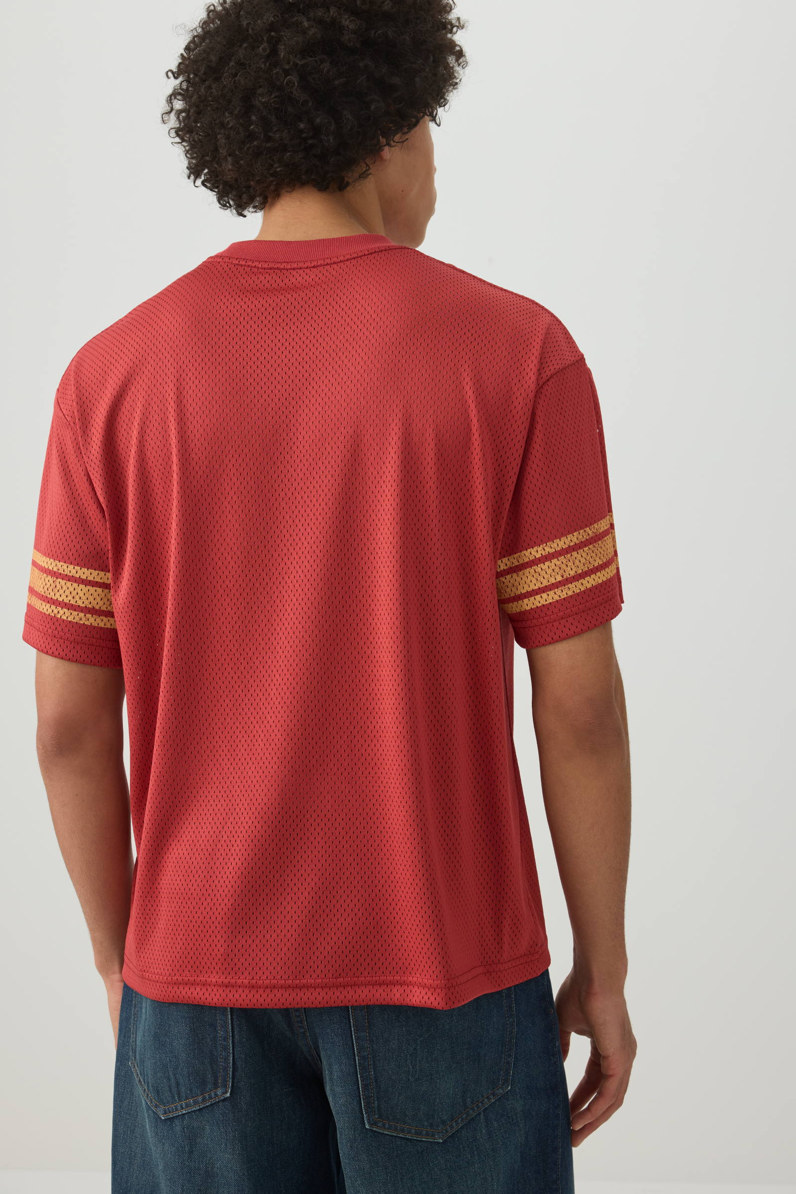 Crew Neck Mesh Sport Top - Image 4