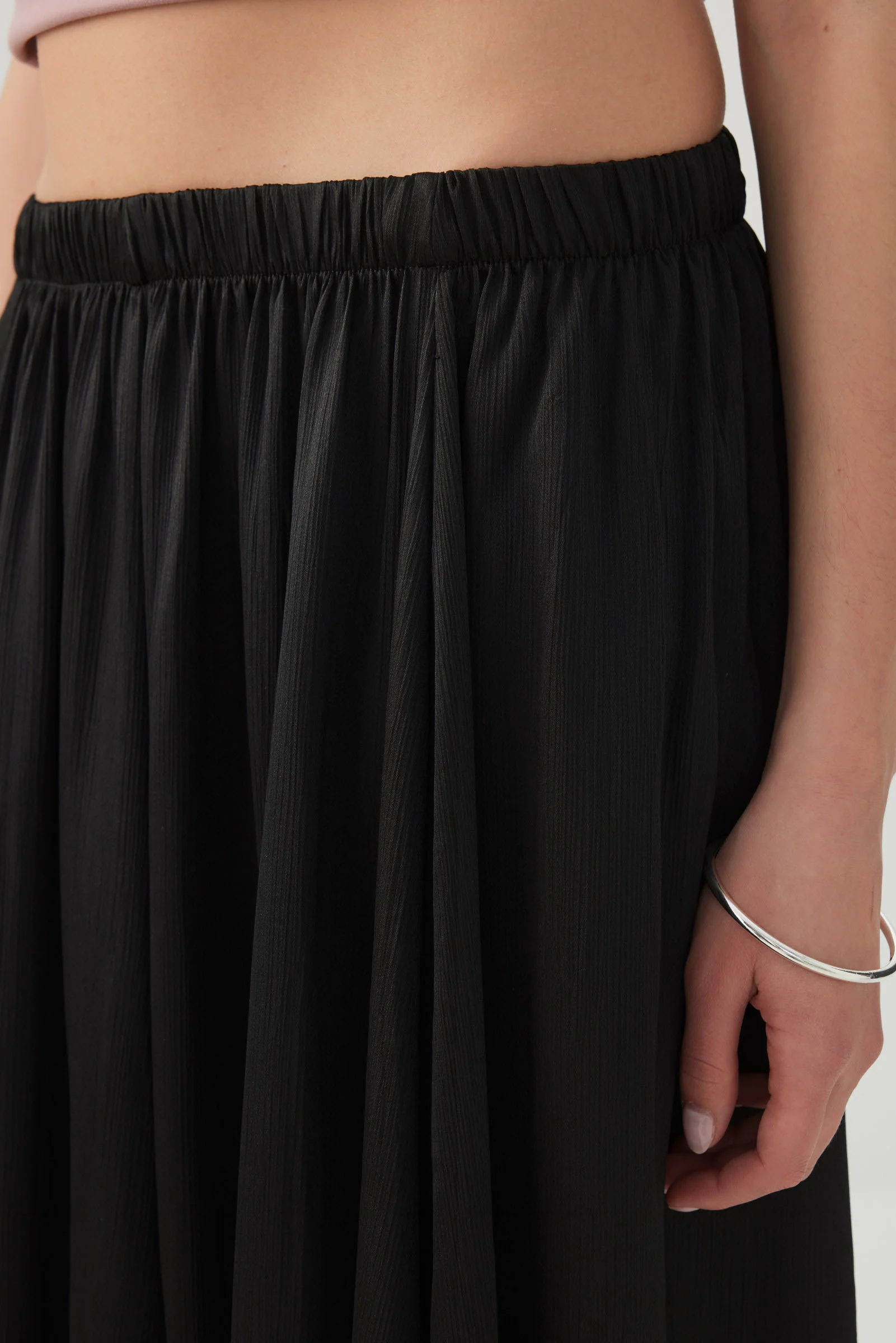 Crinkled Satin Maxi Pleated Skirt - Image 3