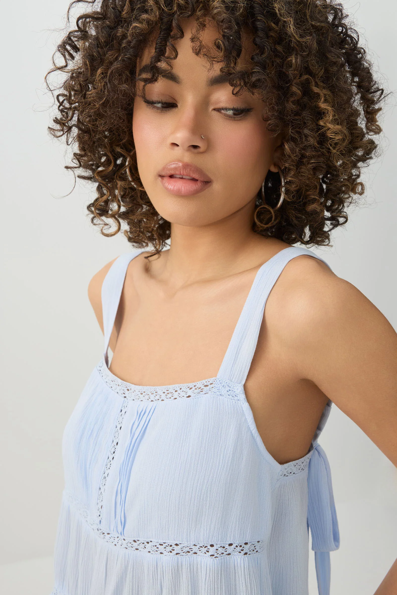 Crochet Trim Tank Top - Image 4