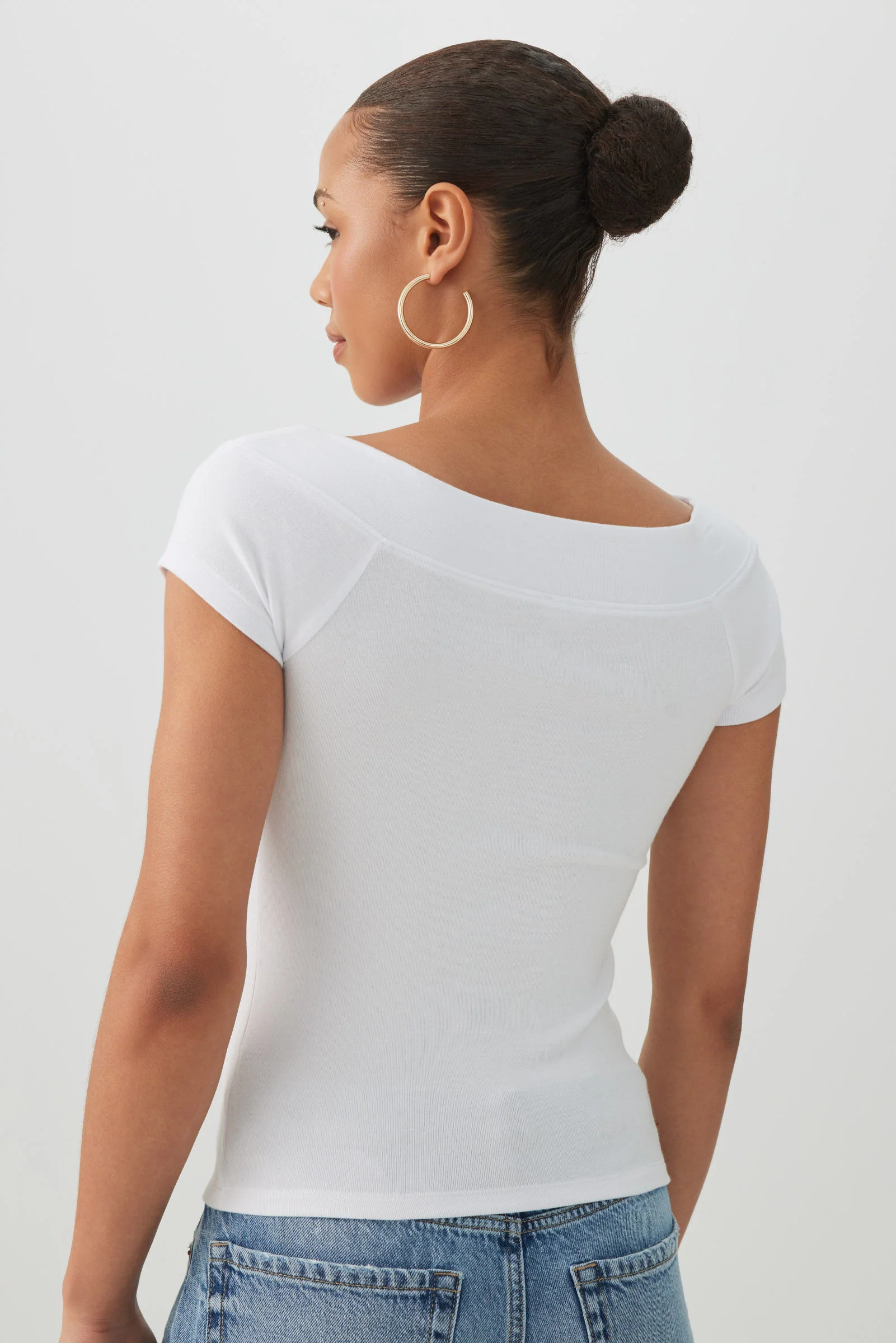 Cropped Boat Neck Rib T-Shirt - Image 4