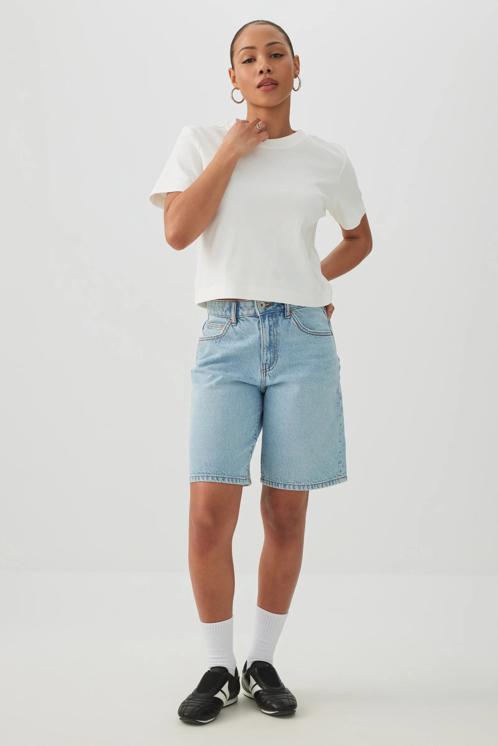 Cropped Boxy Crew Neck T-Shirt - Image 3
