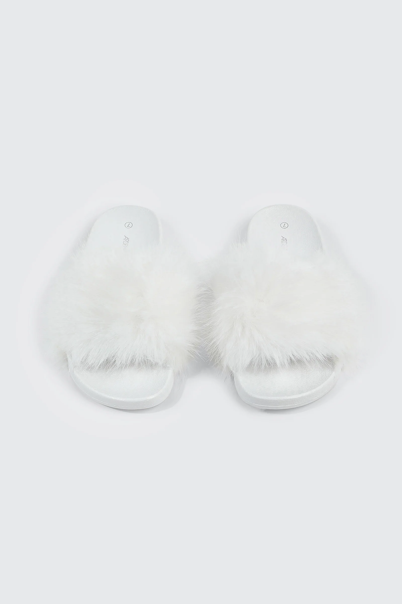 Faux Fur Pool Slides Sandals - Image 4