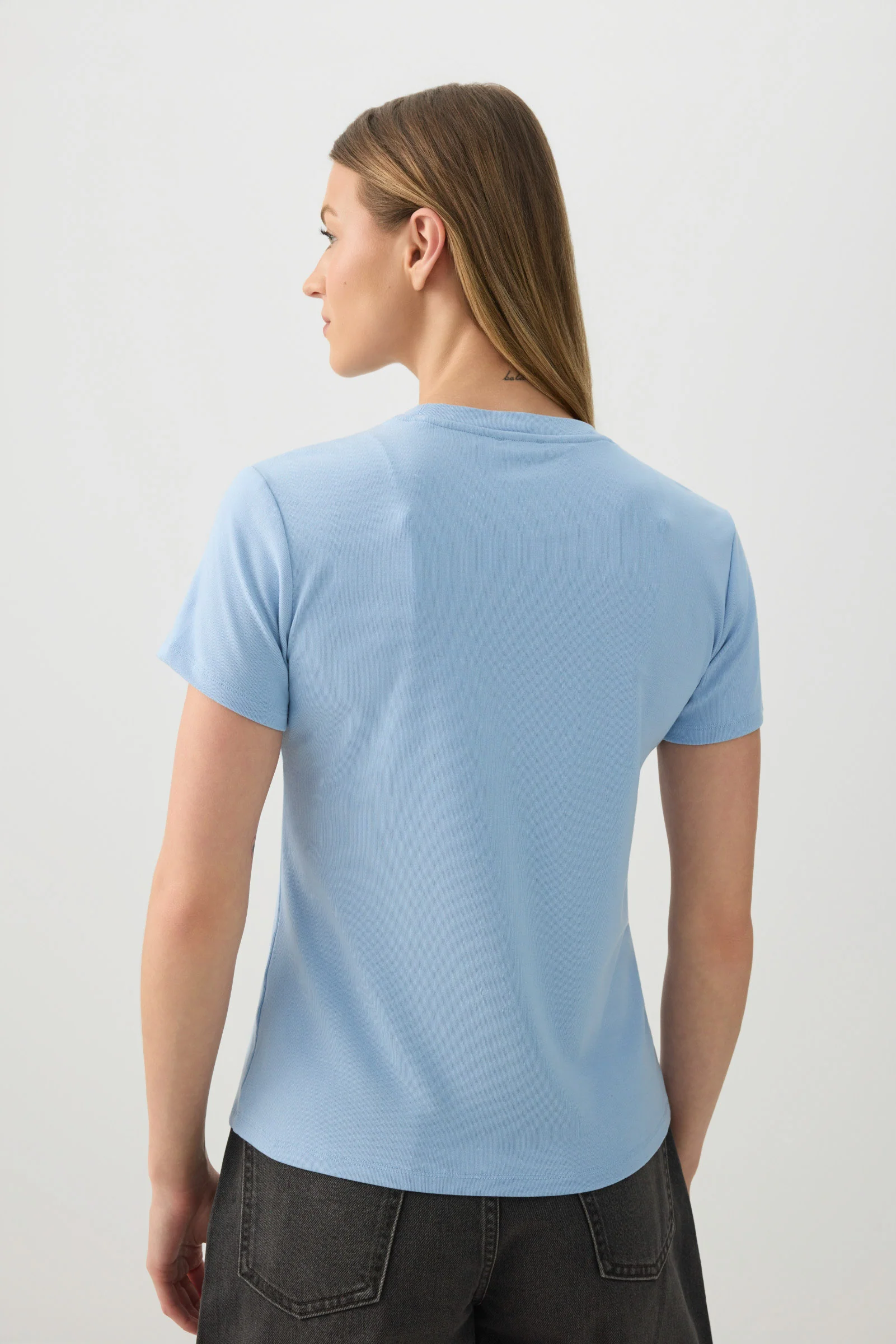 Fitted Graphic T-Shirt - Image 4