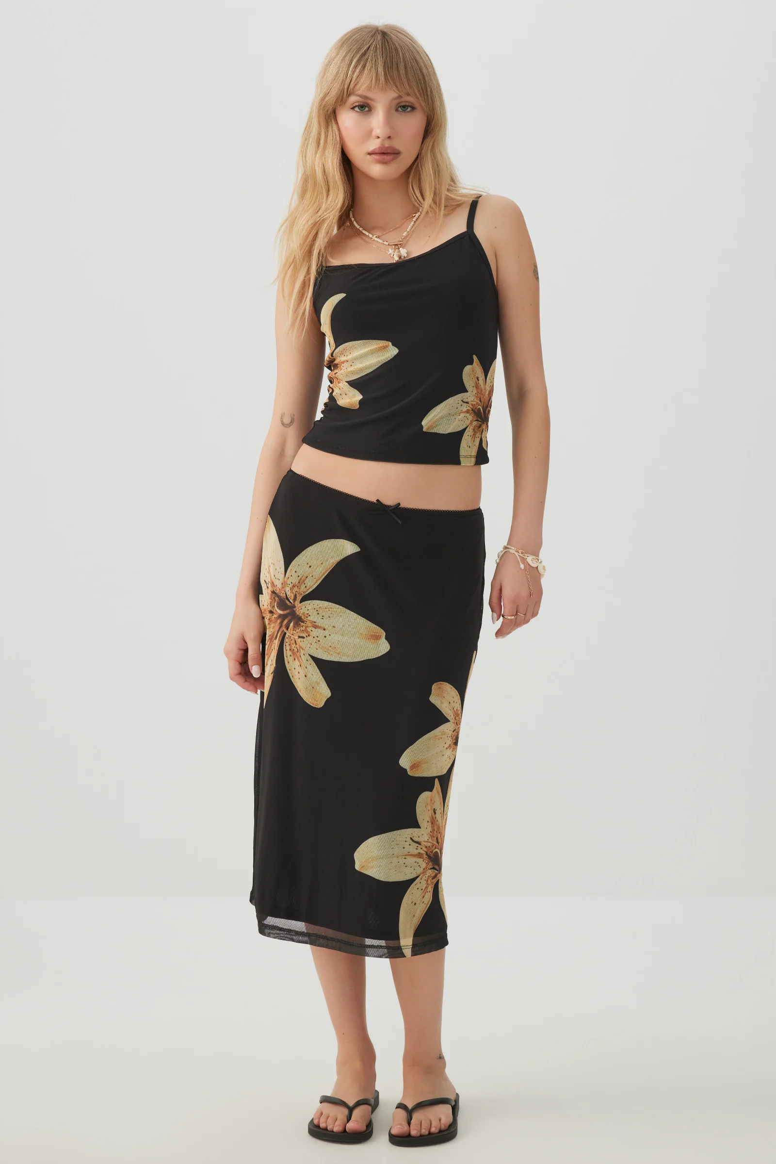 Floral Mesh Tank Top - Image 3