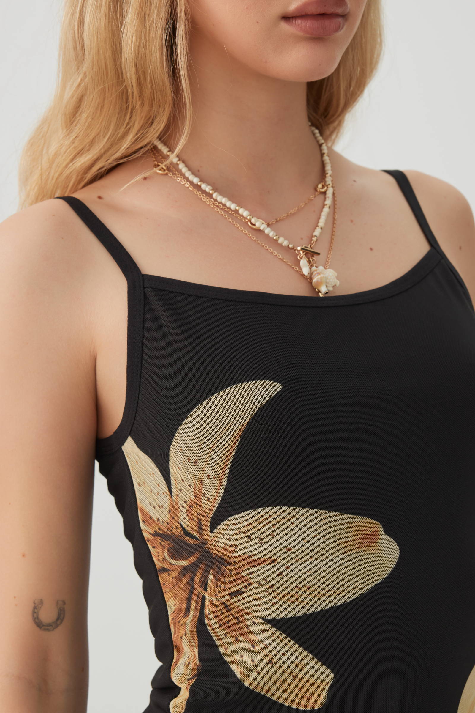 Floral Mesh Tank Top - Image 4