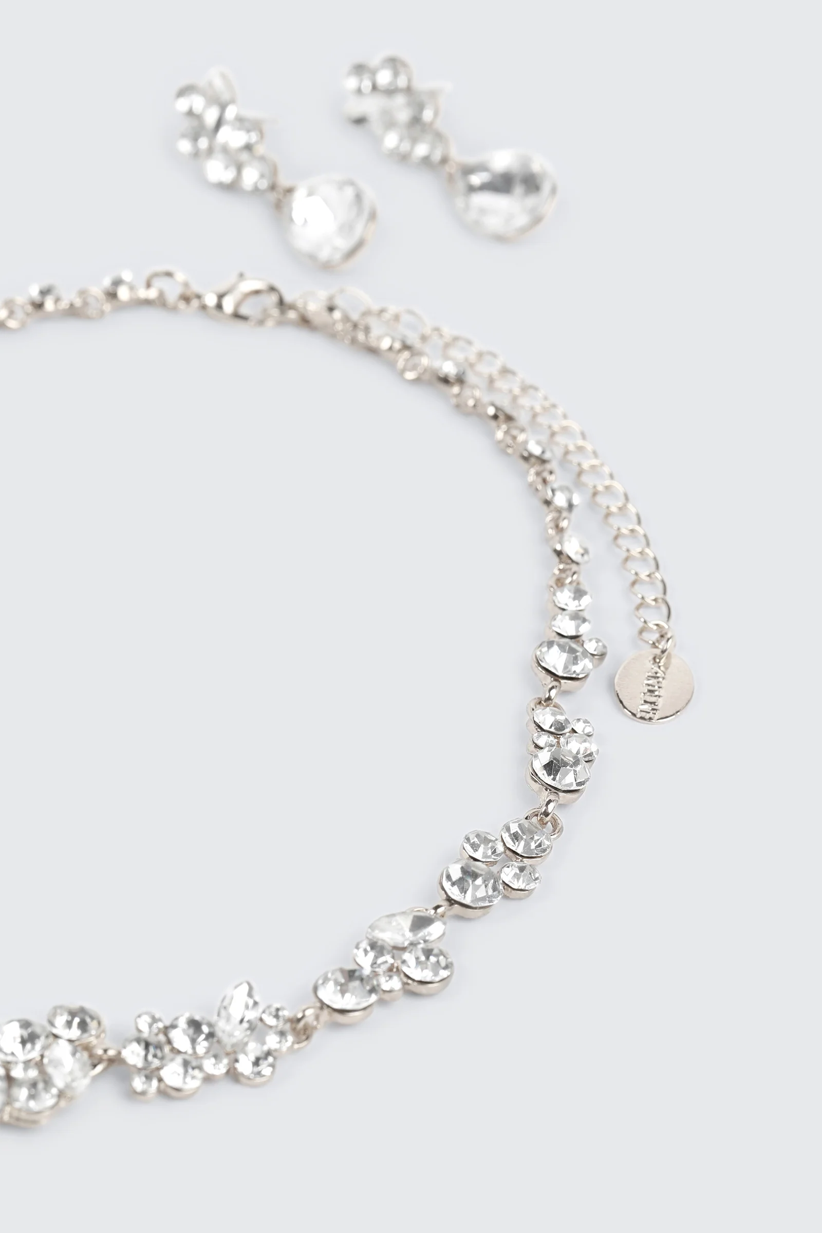 Floral Necklace and Earring Set - Image 3