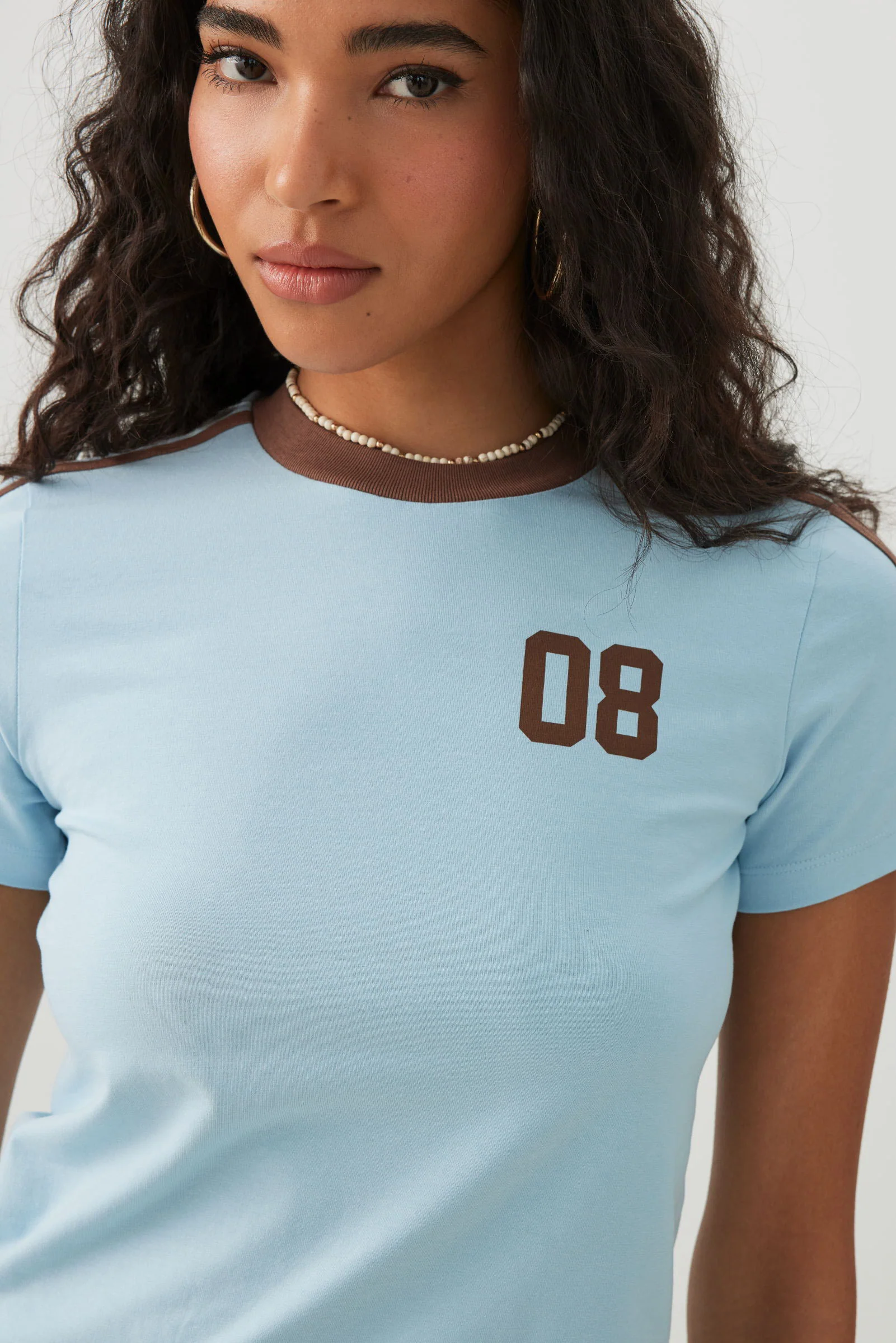Graphic Crop T-Shirt - Image 3