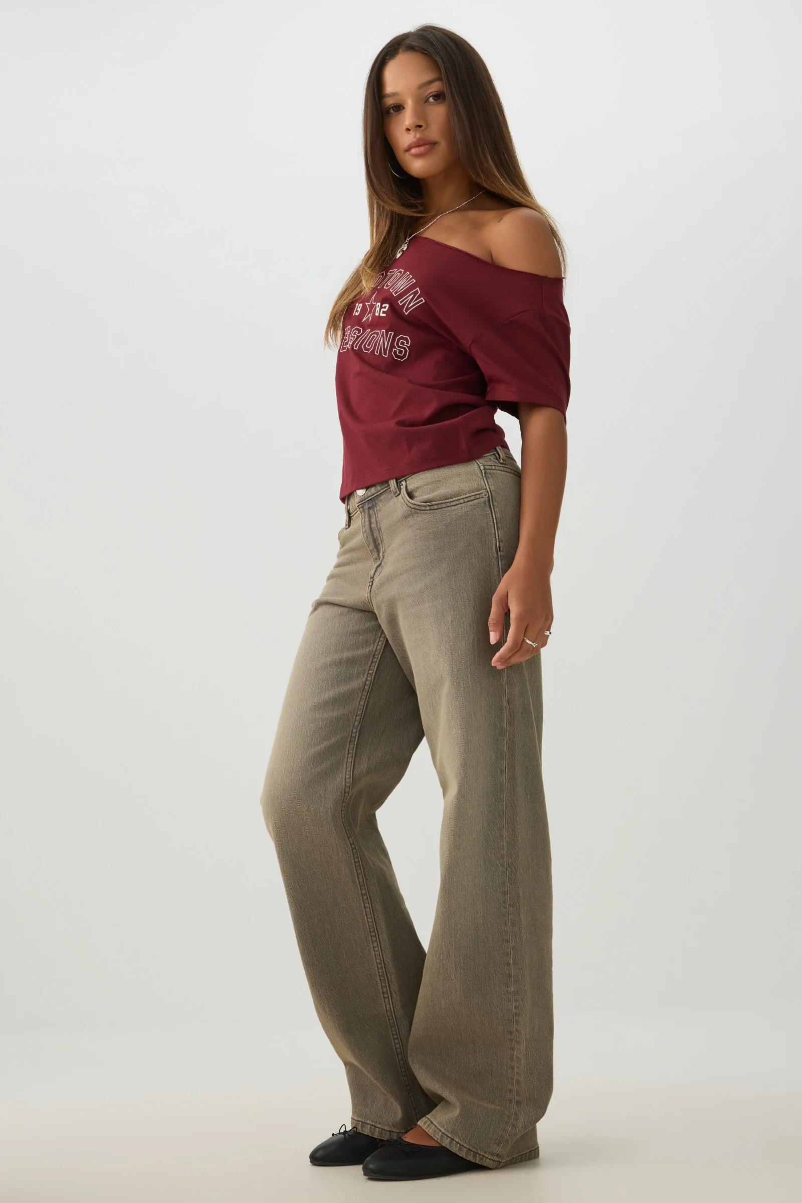 Graphic Off Shoulder T-Shirt - Image 3