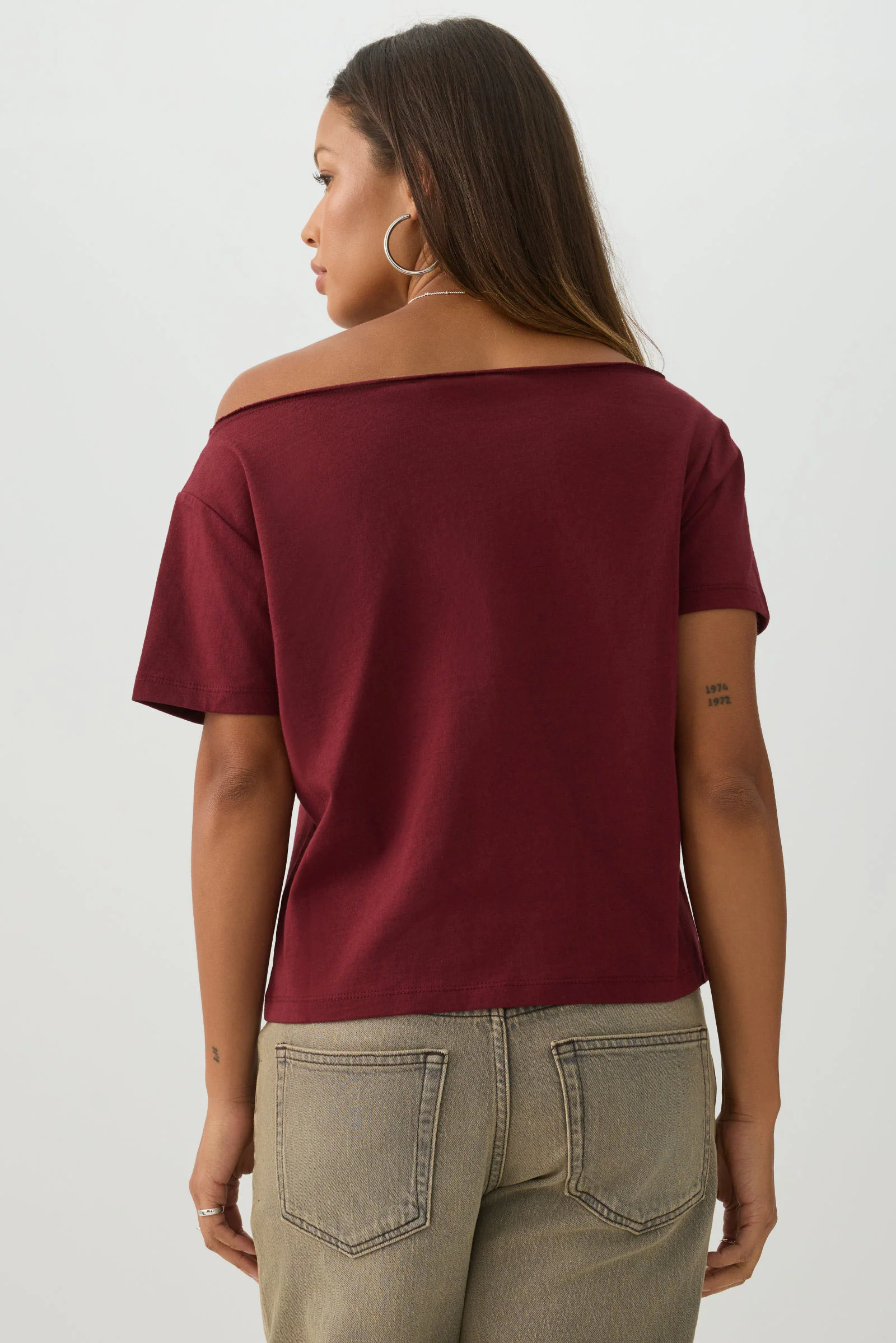 Graphic Off Shoulder T-Shirt - Image 4