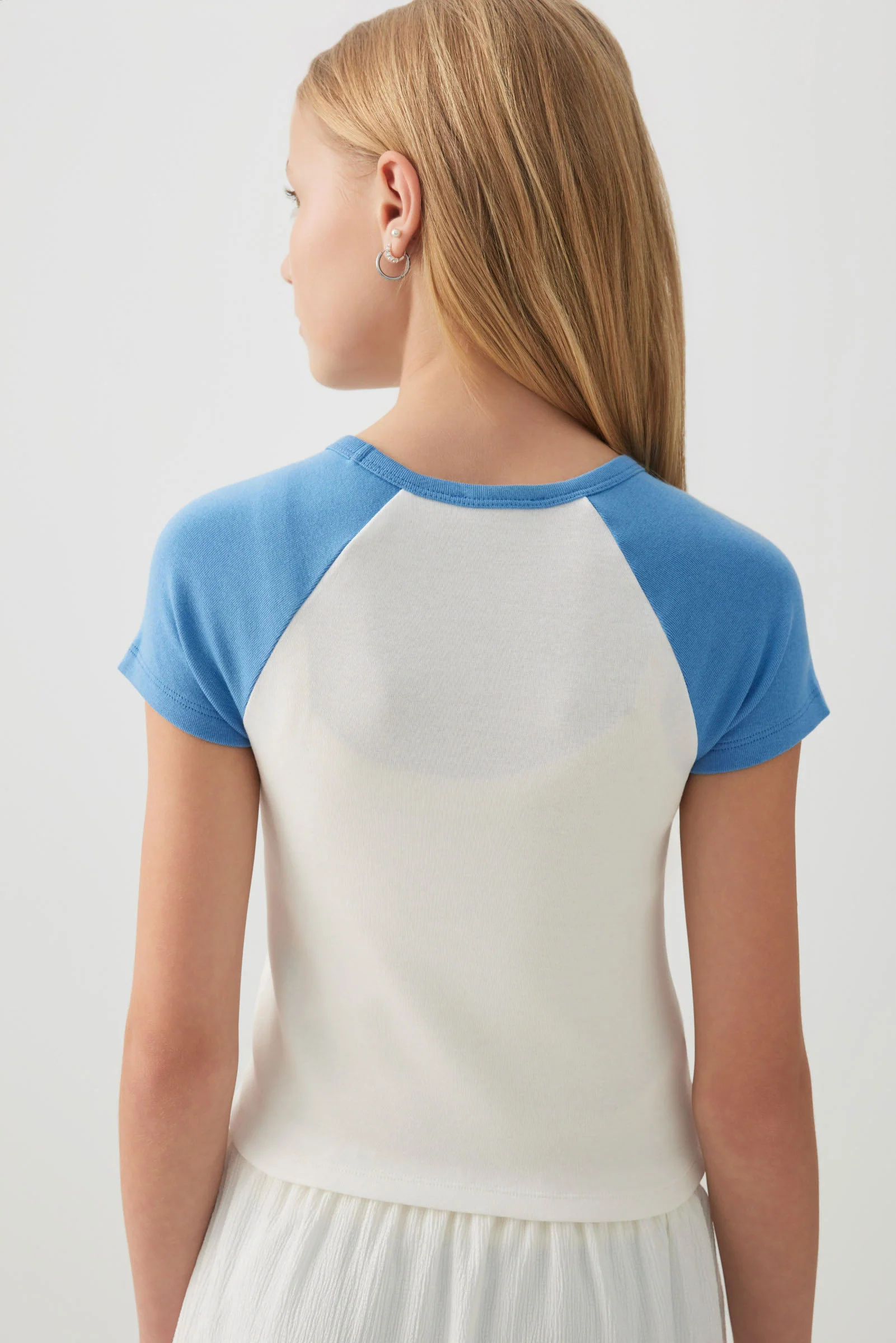 Graphic Raglan T-Shirt - Image 4
