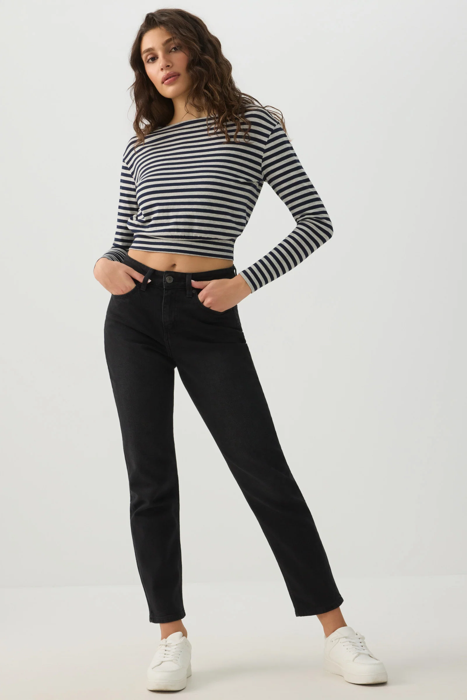 High Rise Slim Straight Jeans