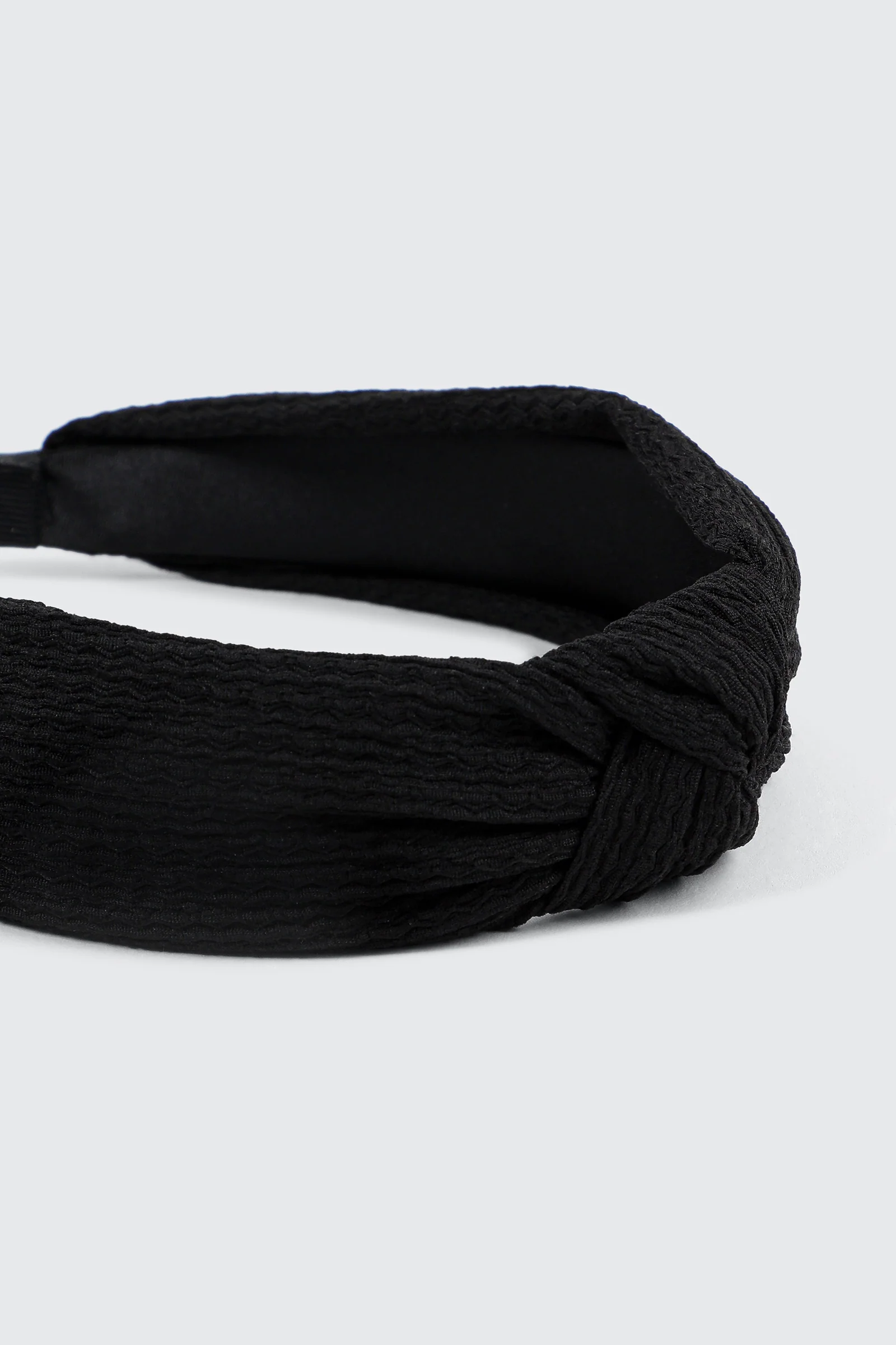 Knotted Heandband - Image 2