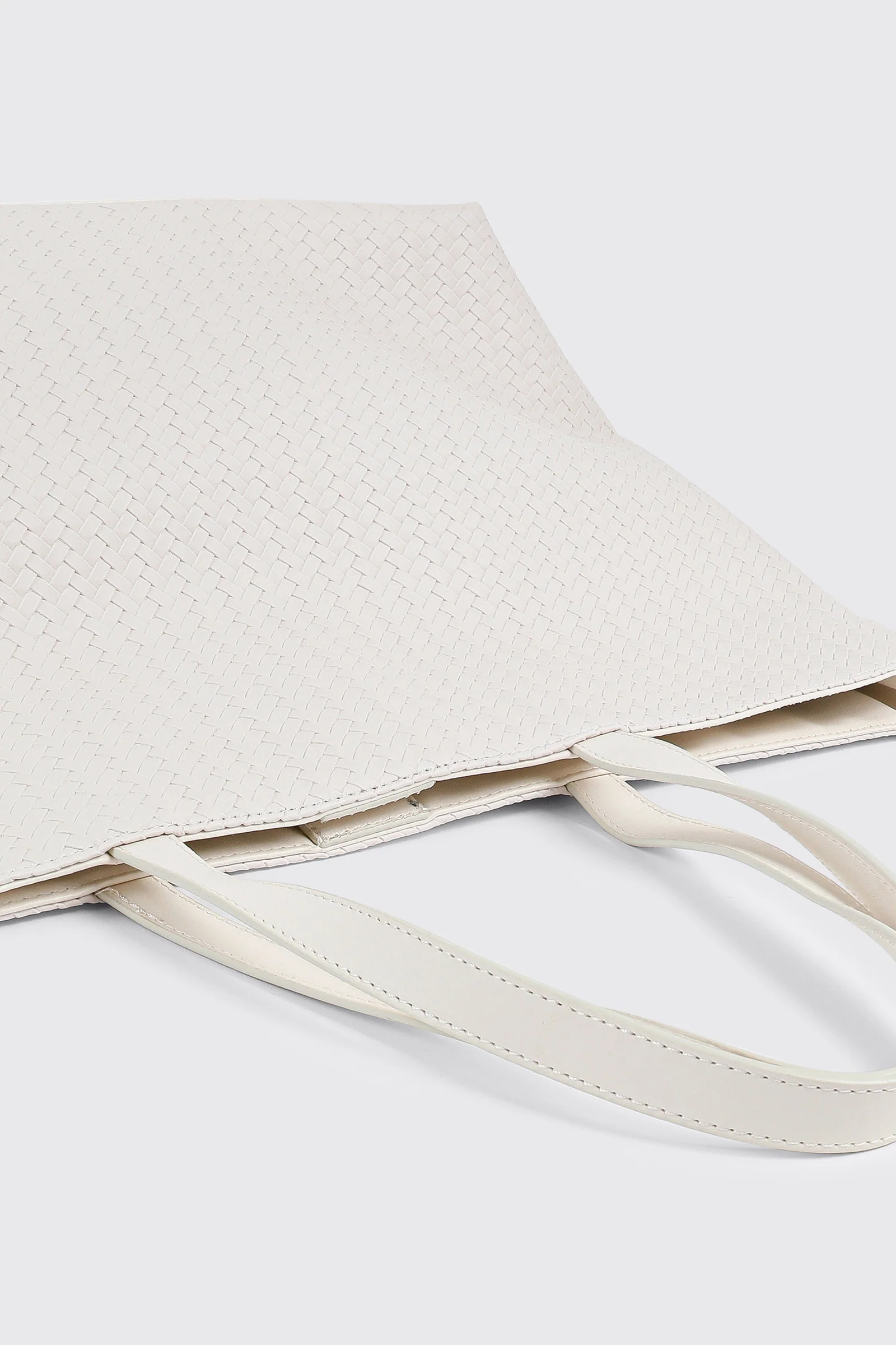 Large Woven Tote - Image 4
