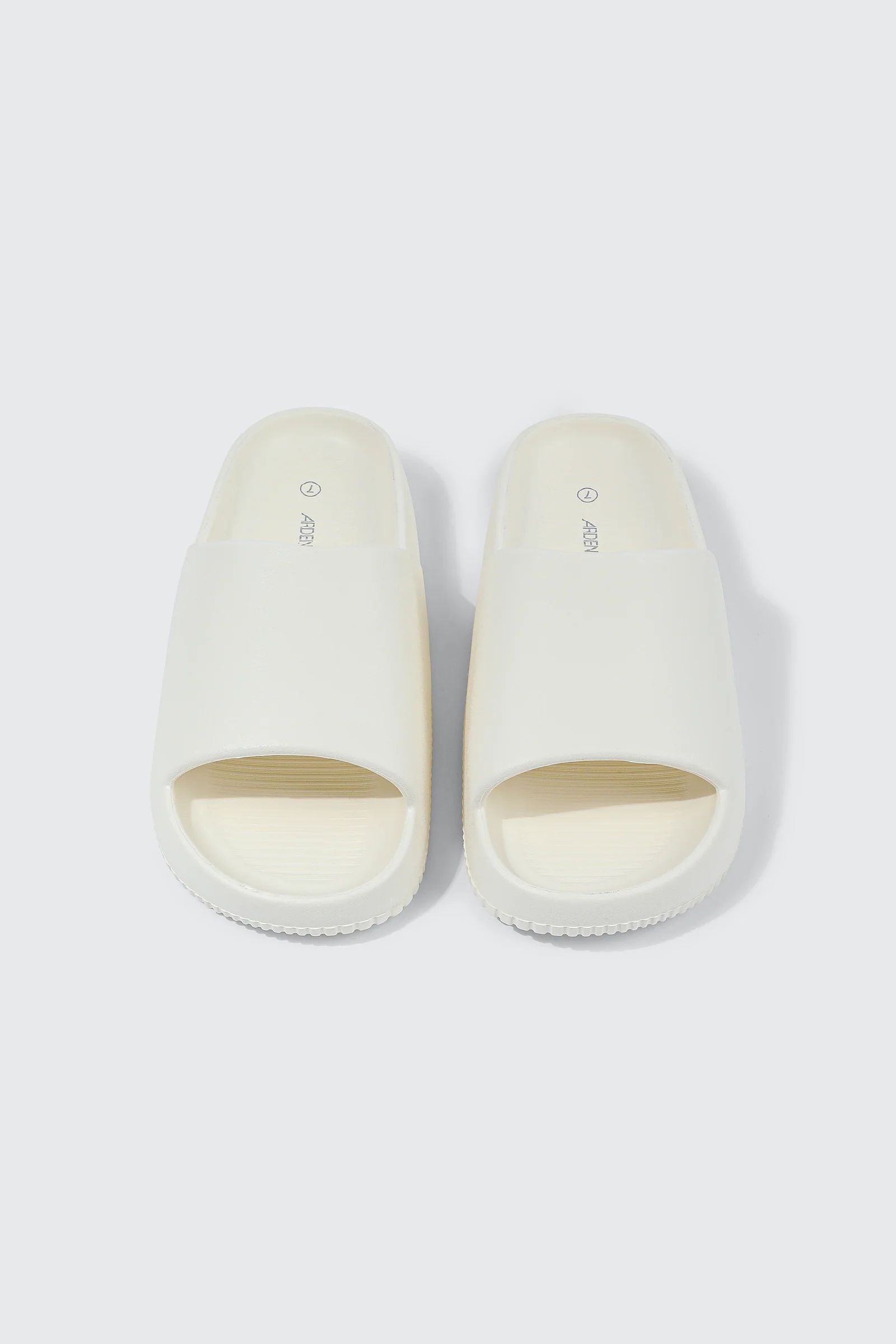 Lightweight Pool Slide Sandals - Image 4
