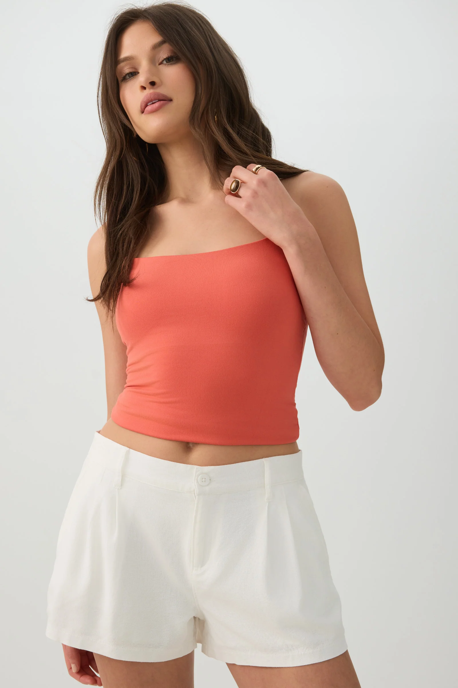 Linen Blend Mid Rise Shorts - Image 2
