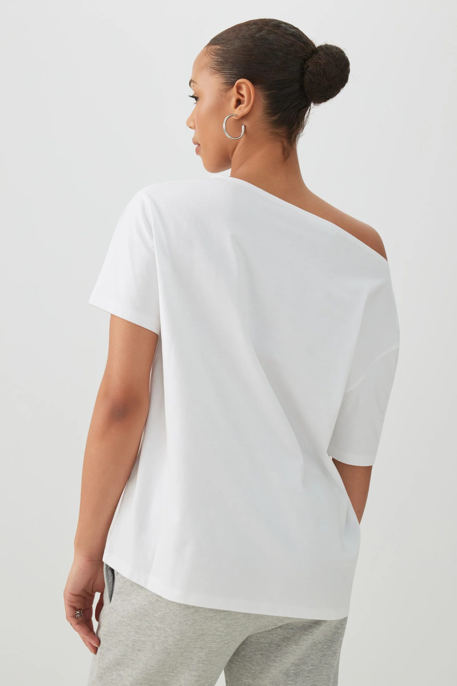 Long Oversized Off Shoulder Graphic T-Shirt - Image 4