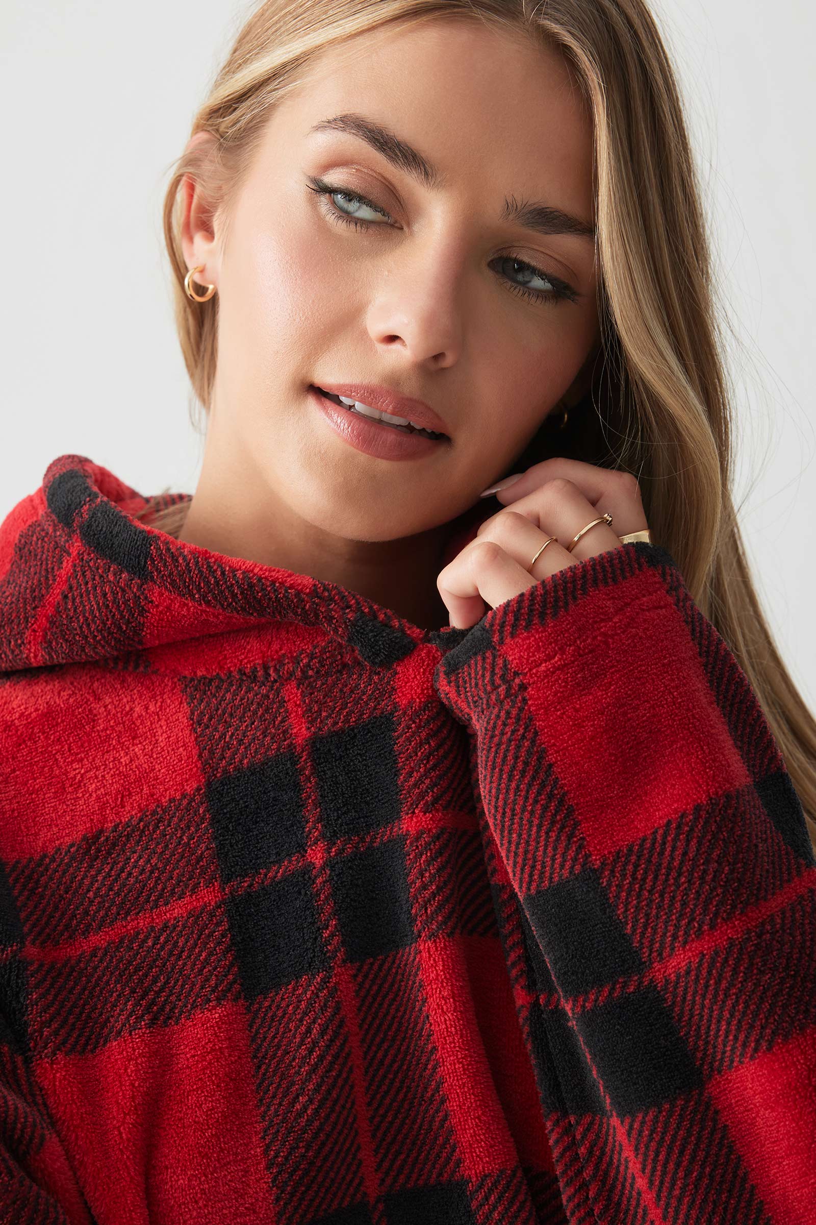 Loungy Hoodie - Image 3