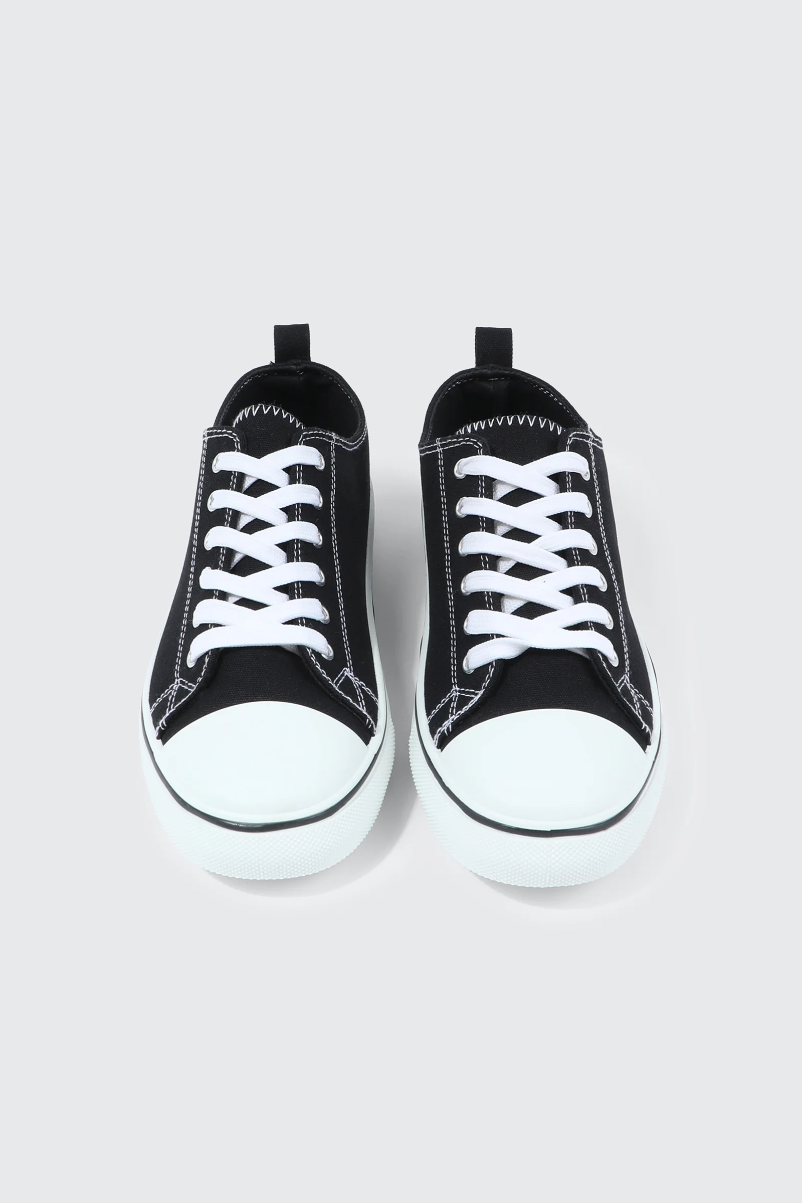 Low Top Canvas Sneakers - Image 4
