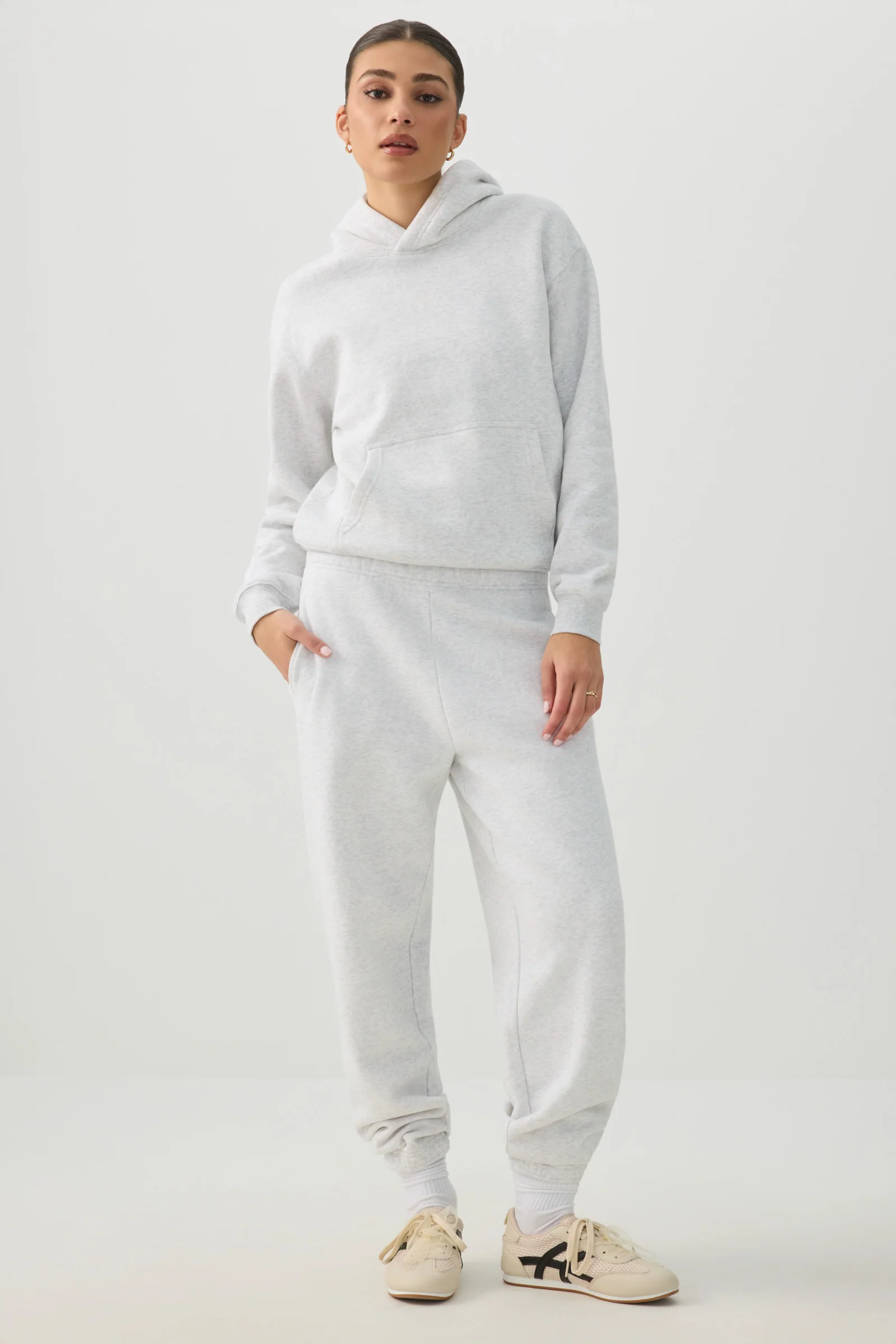 MADESOFT™ Fleece Baggy Sweatpants - Image 4