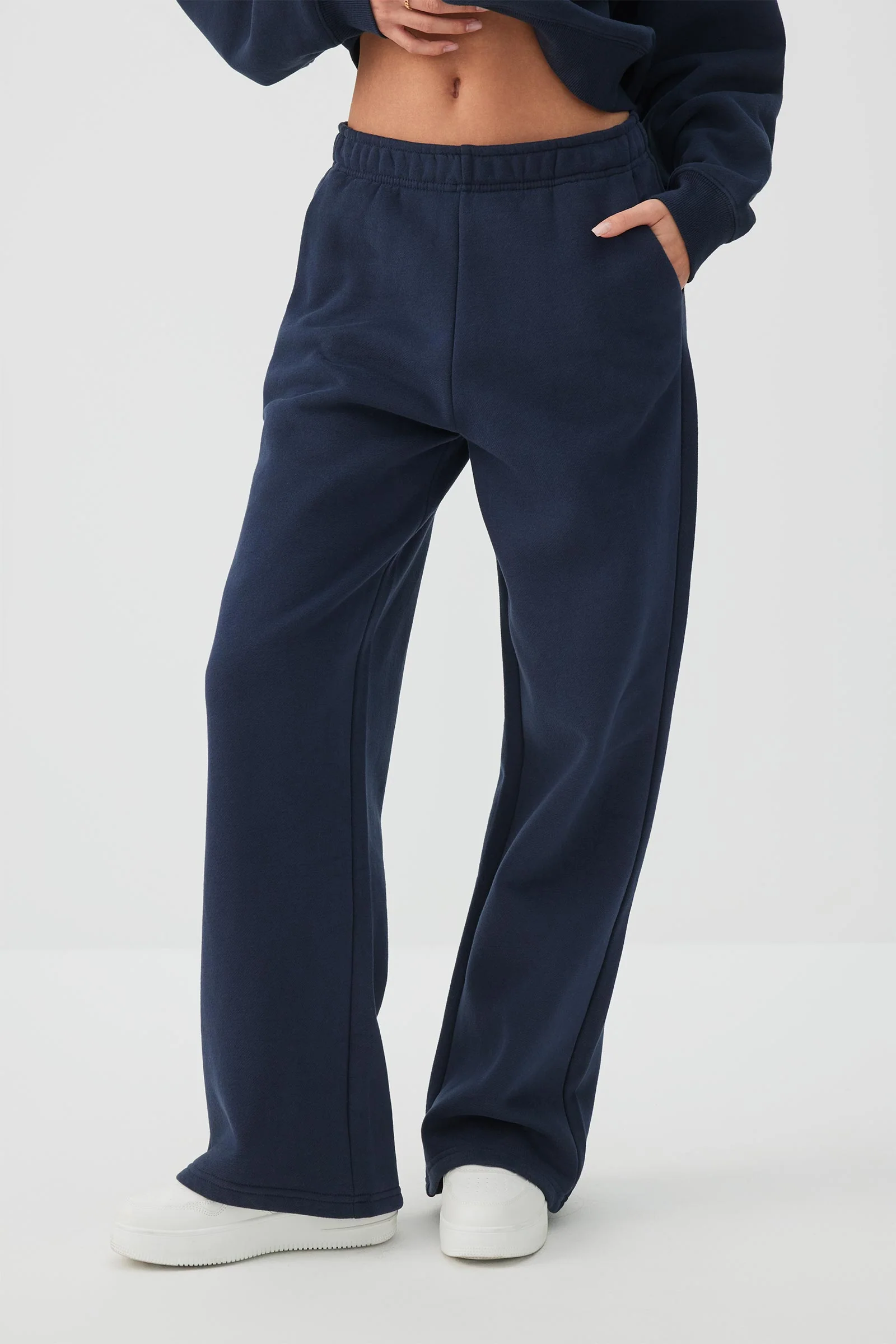 MADESOFT™ Fleece Straight Leg Sweatpants - Image 3